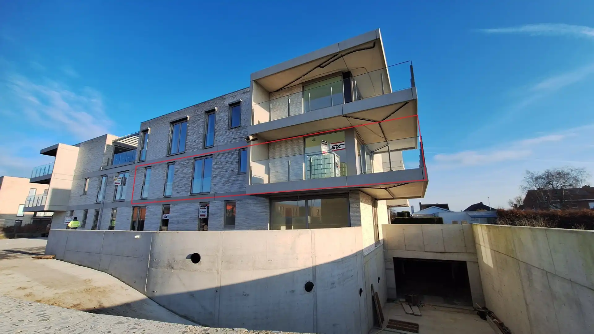 Appartement te koop foto {{pictureIndex}}