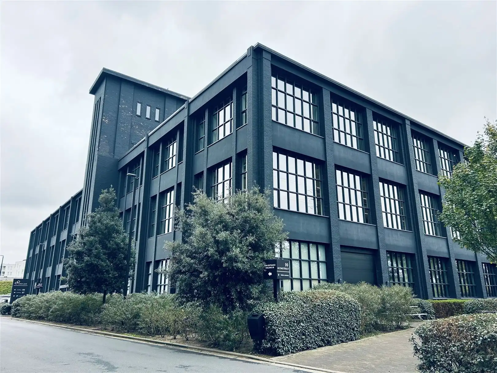 Industriële charme, modern comfort  foto {{pictureIndex}}