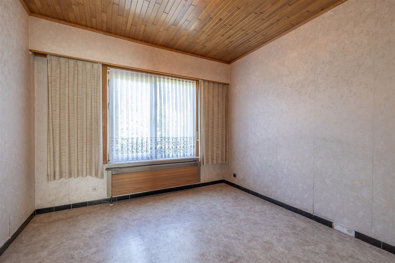 Solide woning, alles gelijkvloers, 3slk, twee garages in geliefde wijk  foto 15