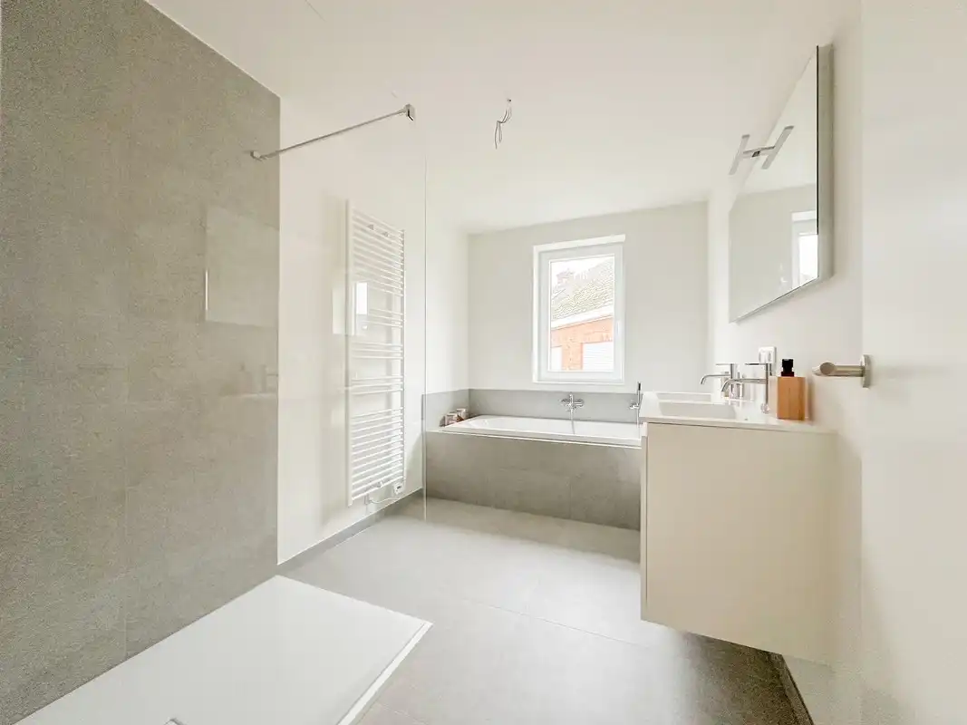 Hectaar bouwt twee ruime halfopen woningen te Serskamp foto 12