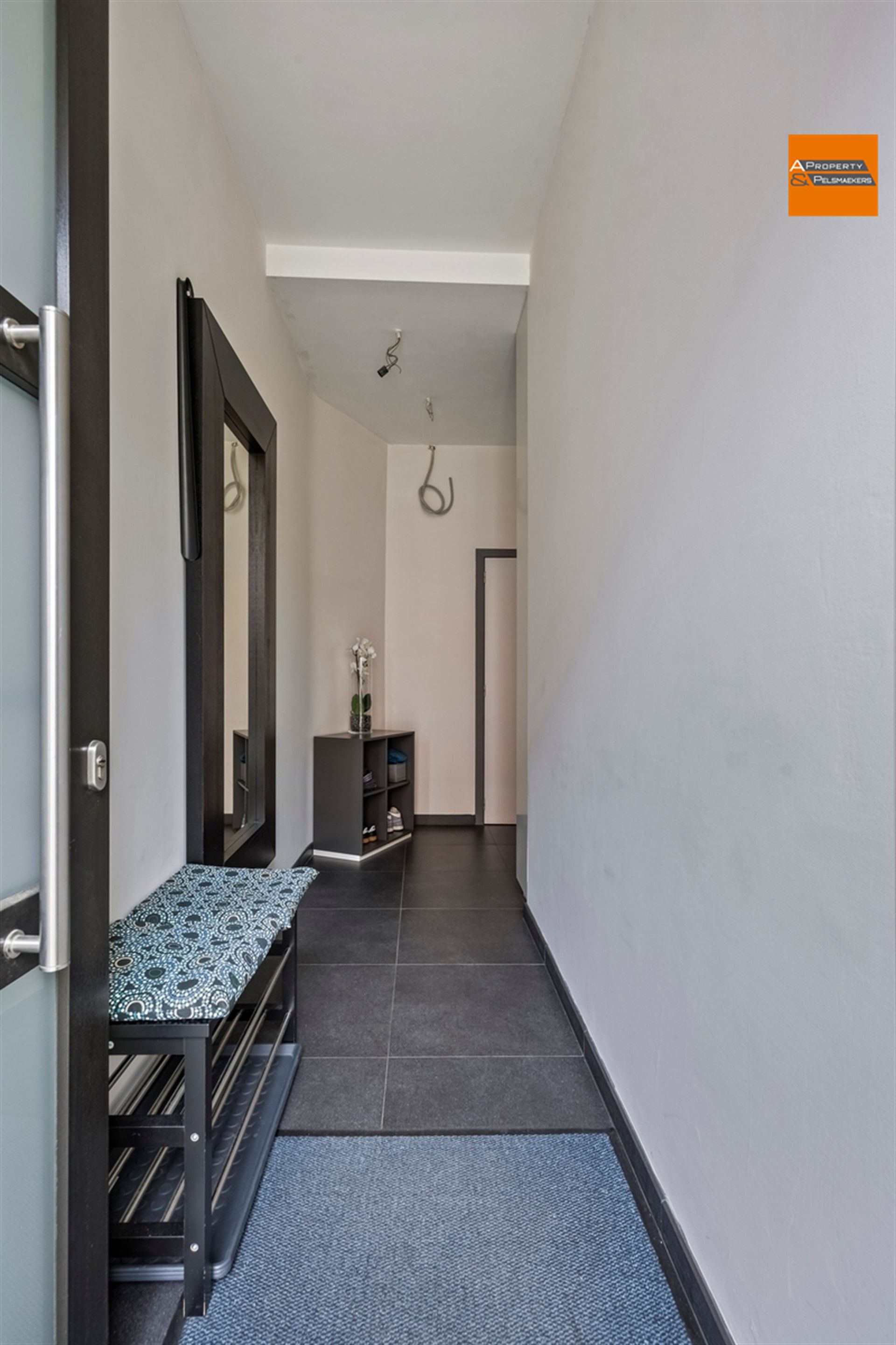 Gerenoveerde woning foto 3
