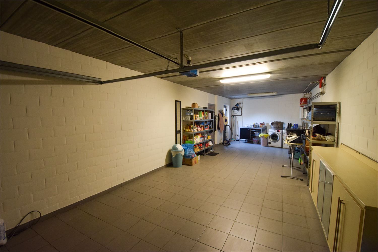 Ruime gezinswoning met onderhoudsvriendelijke tuin foto 16