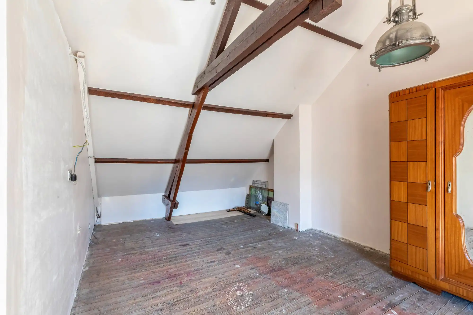 Prachtig gerenoveerd herenhuis met authentieke charme en apart bijgebouw foto 21