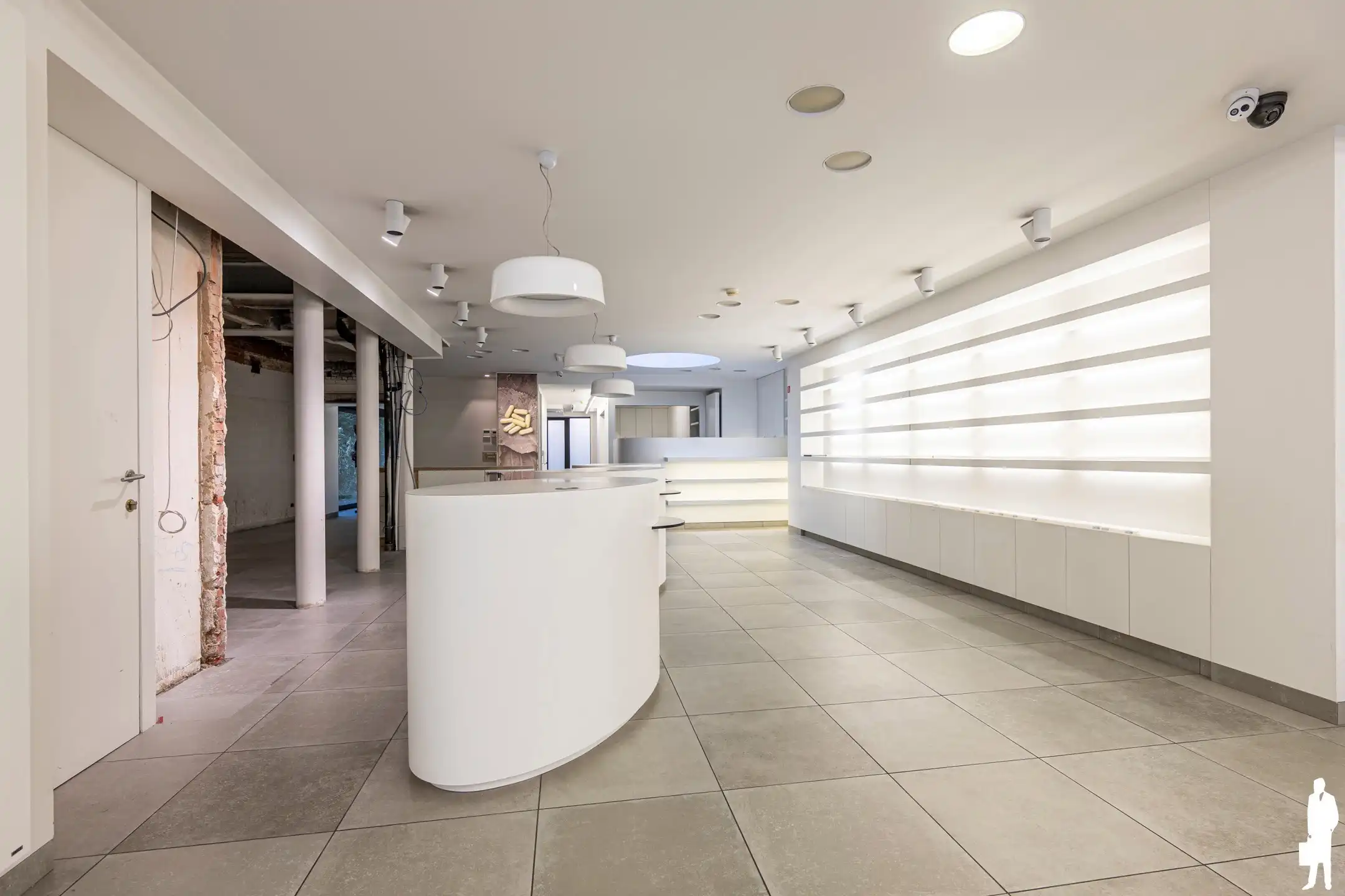 Ruim handelspand van 336 m² in centrum Turnhout foto 6