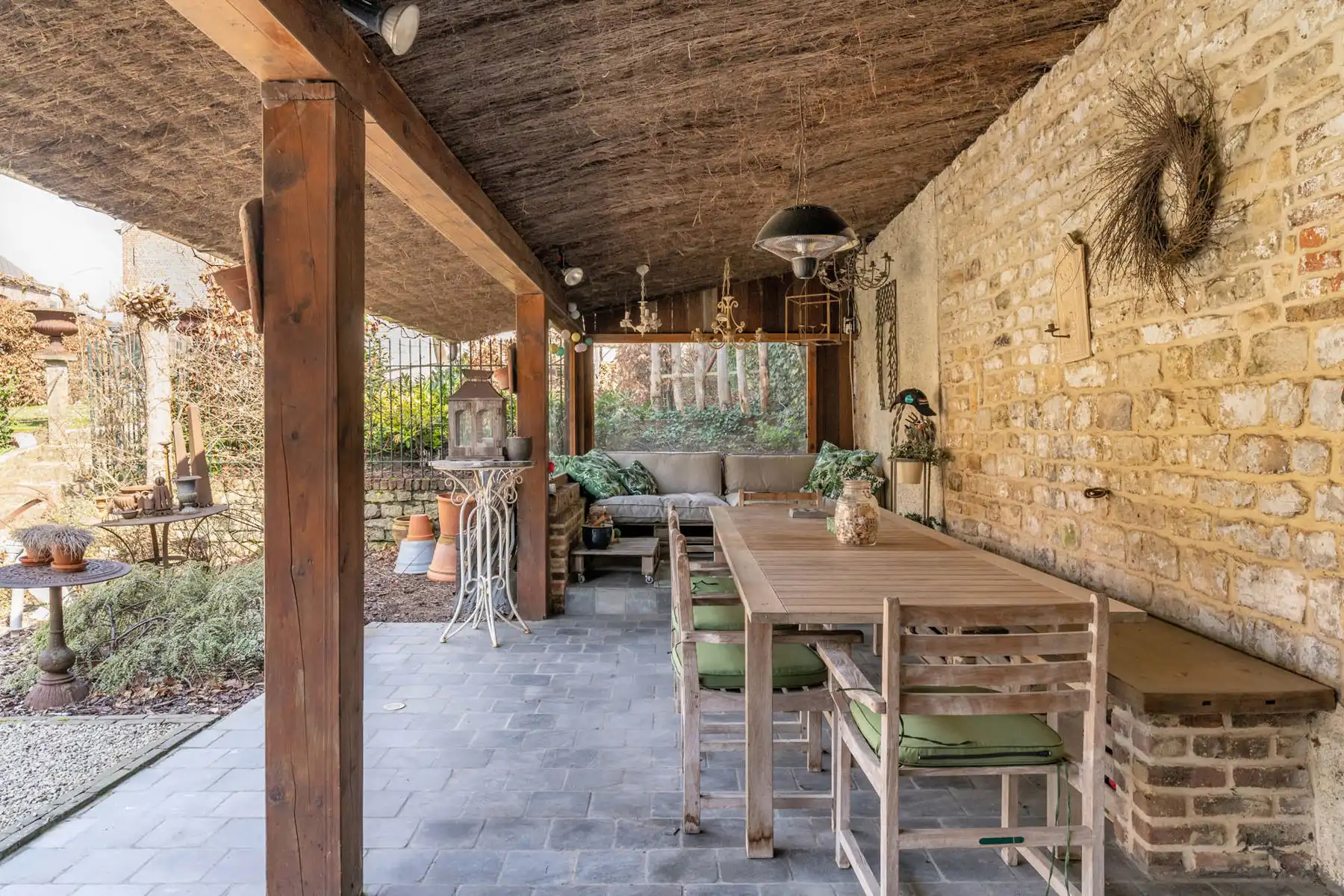 Karaktervolle gerenoveerde woning te Hoegaarden. foto 28