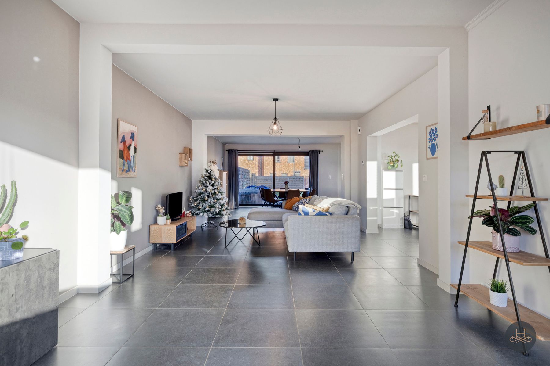 Recent gerenoveerde woning met 3 slaapkamers en ruime tuin foto 5