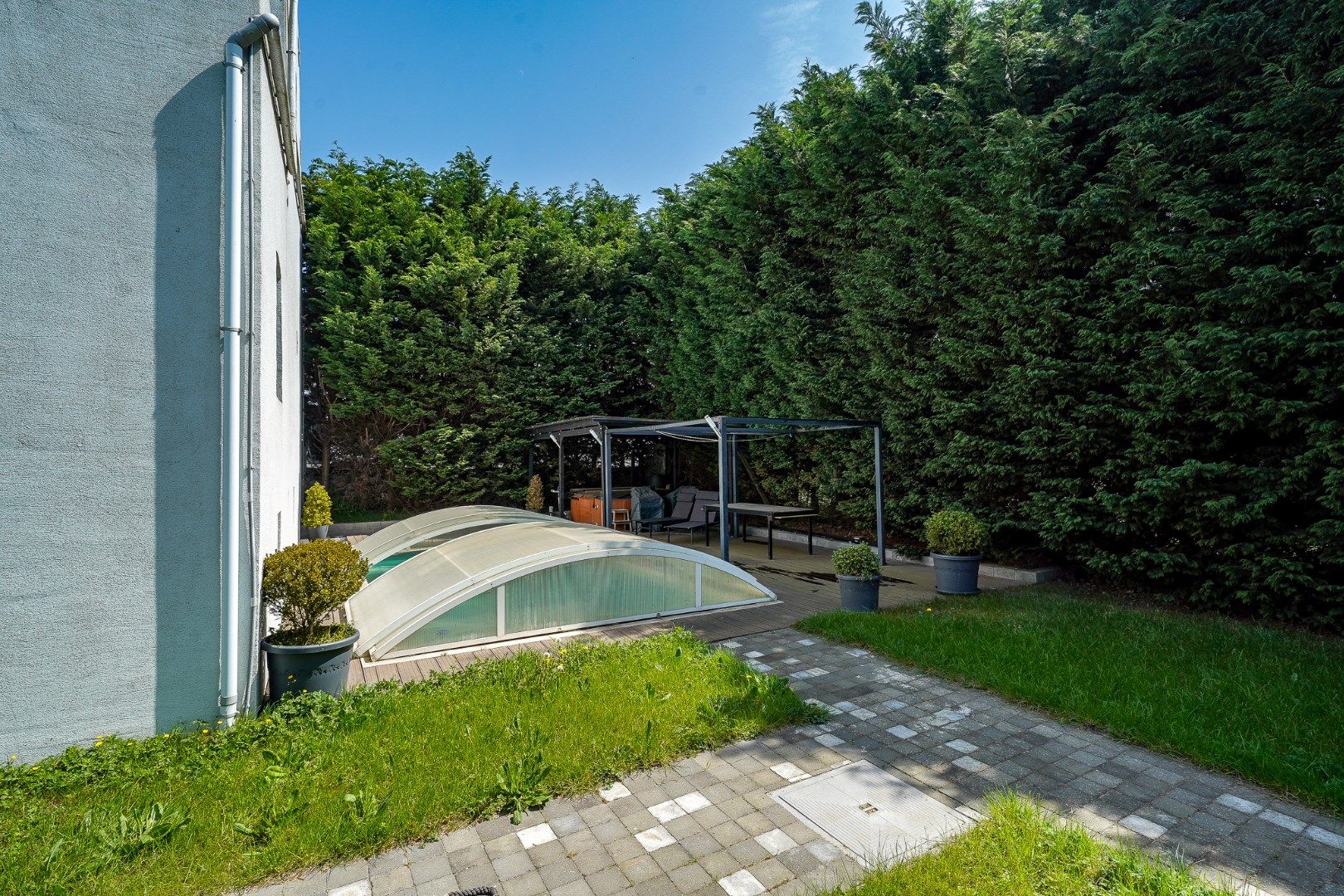 Unieke ruime woning langs het kanaal Plassendale - Nieuwpoort foto 3