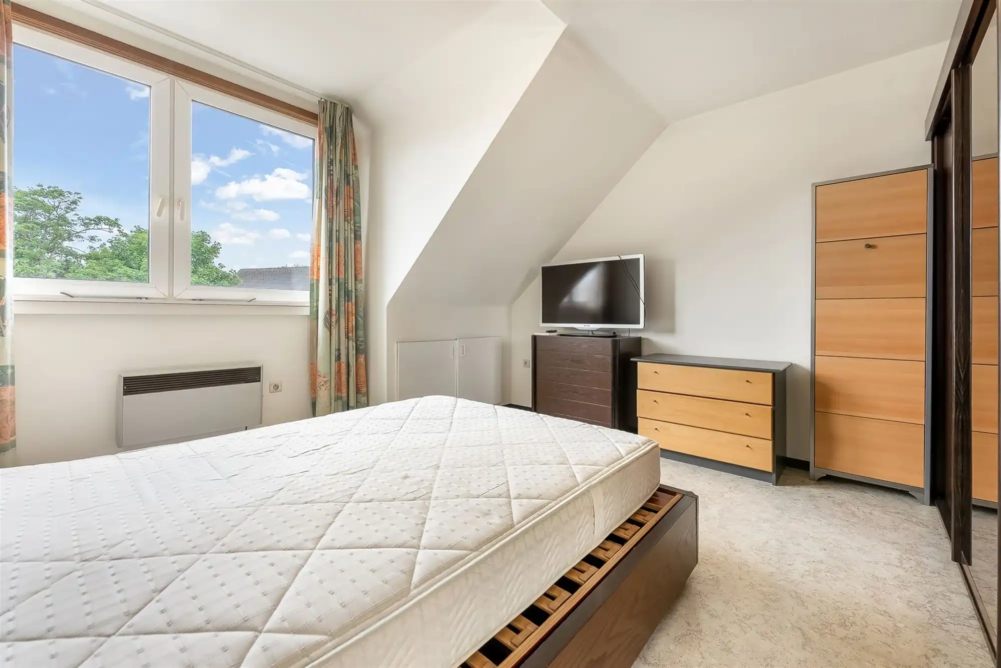 INSTAPKLAAR APPARTEMENT MET RUIM ZONNETERRAS PAL IN CENTRUM BALEN foto 15