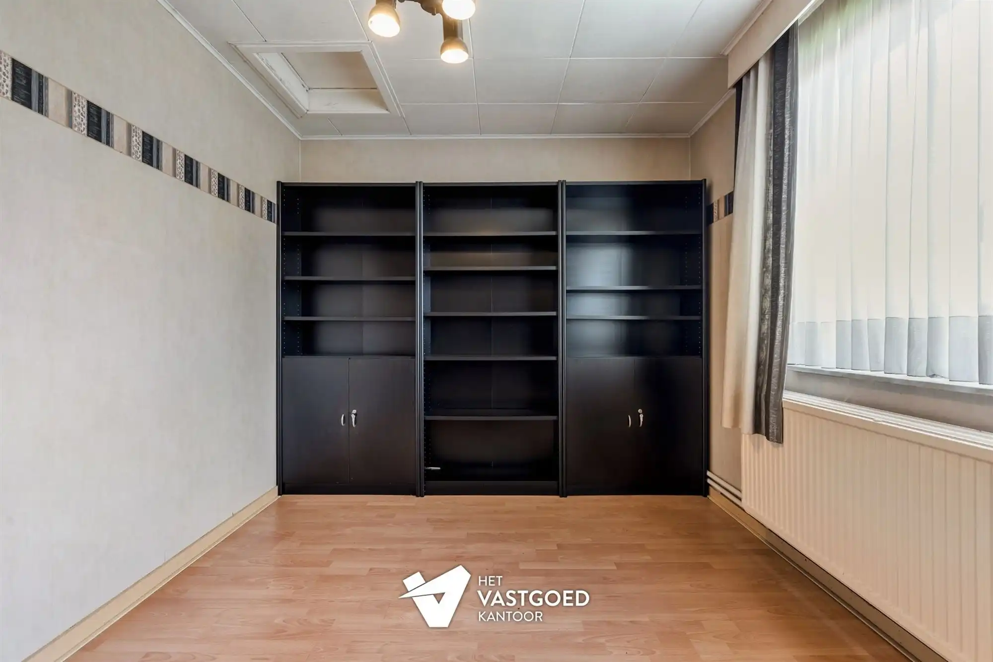 STATIGE WONING MET RENOVATIEMOGELIJKHEDEN MET 4 SLAAPKAMERS EN KNUSSE TUIN TE TESSENDERLO CENTRUM foto 23