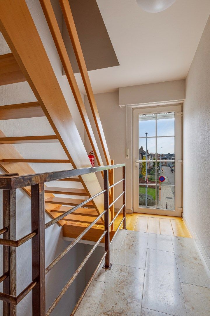 Duplex appartement op een rustige en strategische locatie foto 13