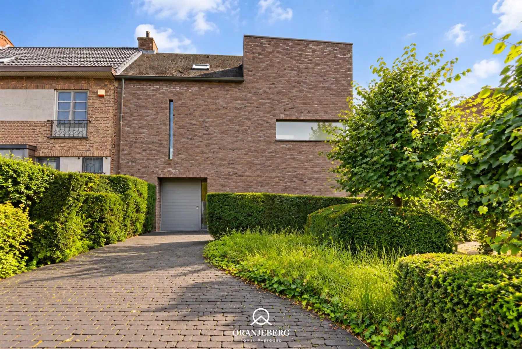 Instapklare duplex met terras, privétuin en parkeermogelijkheid foto {{pictureIndex}}