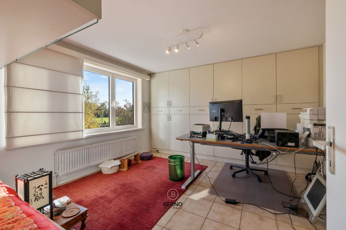 Instapklare en energiezuinige gezinswoning met tuin in Lebbeke foto 11