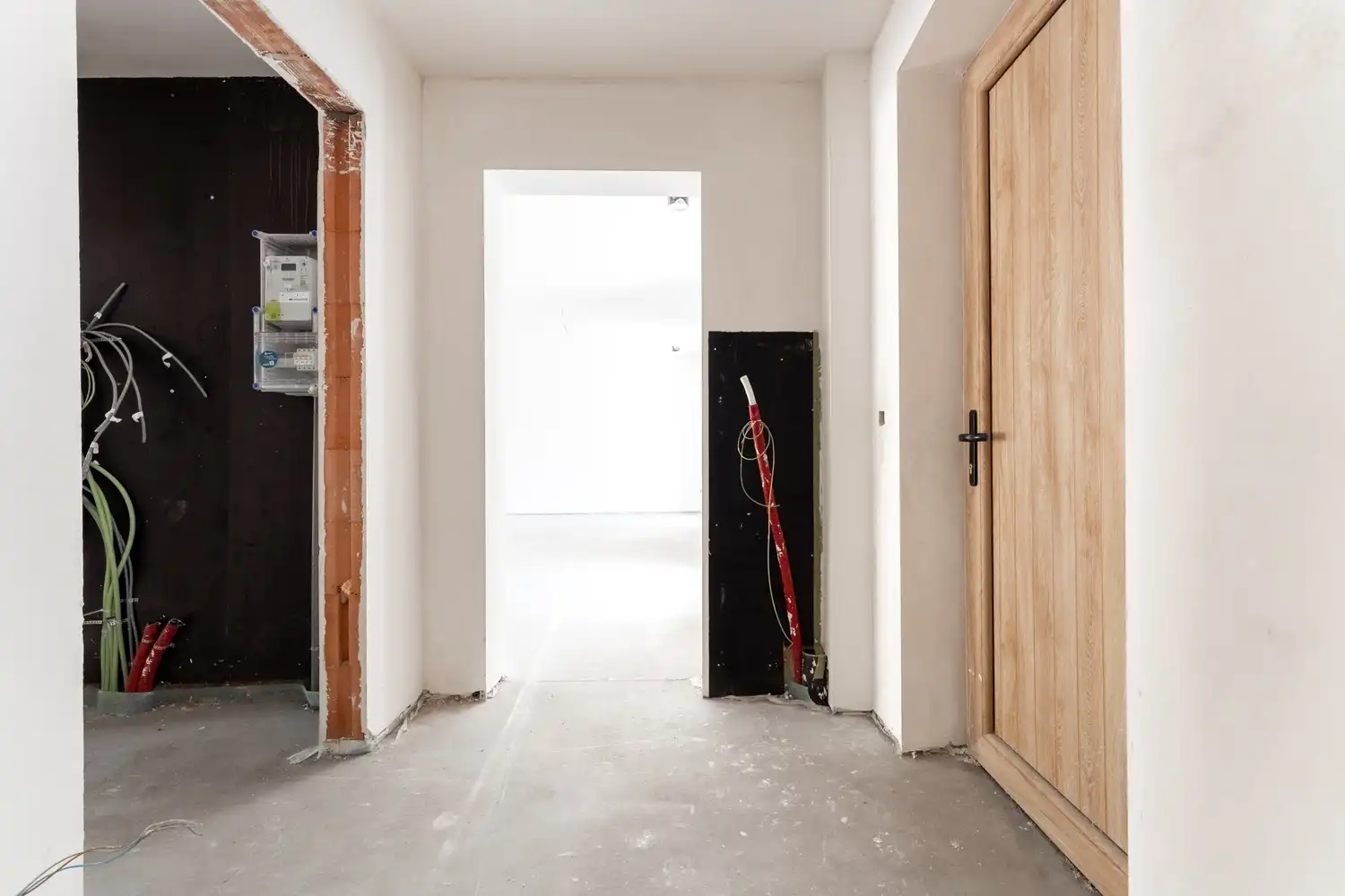 Charmante gerenoveerde CASCO + woning te koop in Leopoldsburg - 4 slaapkamers, 1 badkamer, ruime keuken en 2 toiletten op 237 m², volledig gerenoveerd in 2026! foto 5