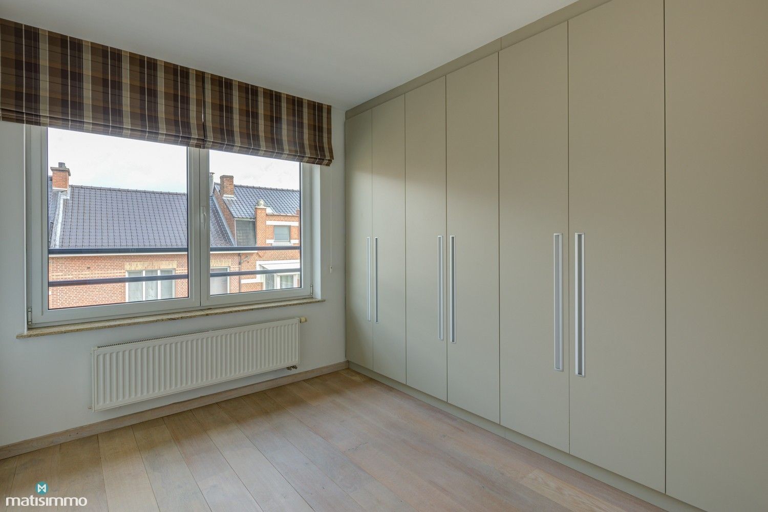 ROYAAL APPARTEMENT MET RUSTIG INTERIEUR VOORZIEN VAN 3 SLAAPKAMERS, 2 BADKAMERS EN 2 TERRASSEN NABIJ CENTRUM HASSELT foto 17