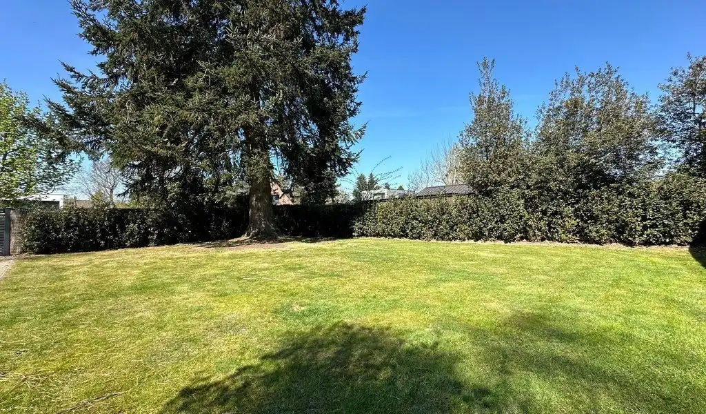 Ingedeeld kantoor te huur in standalone kantoorgebouw in Deurle foto 17