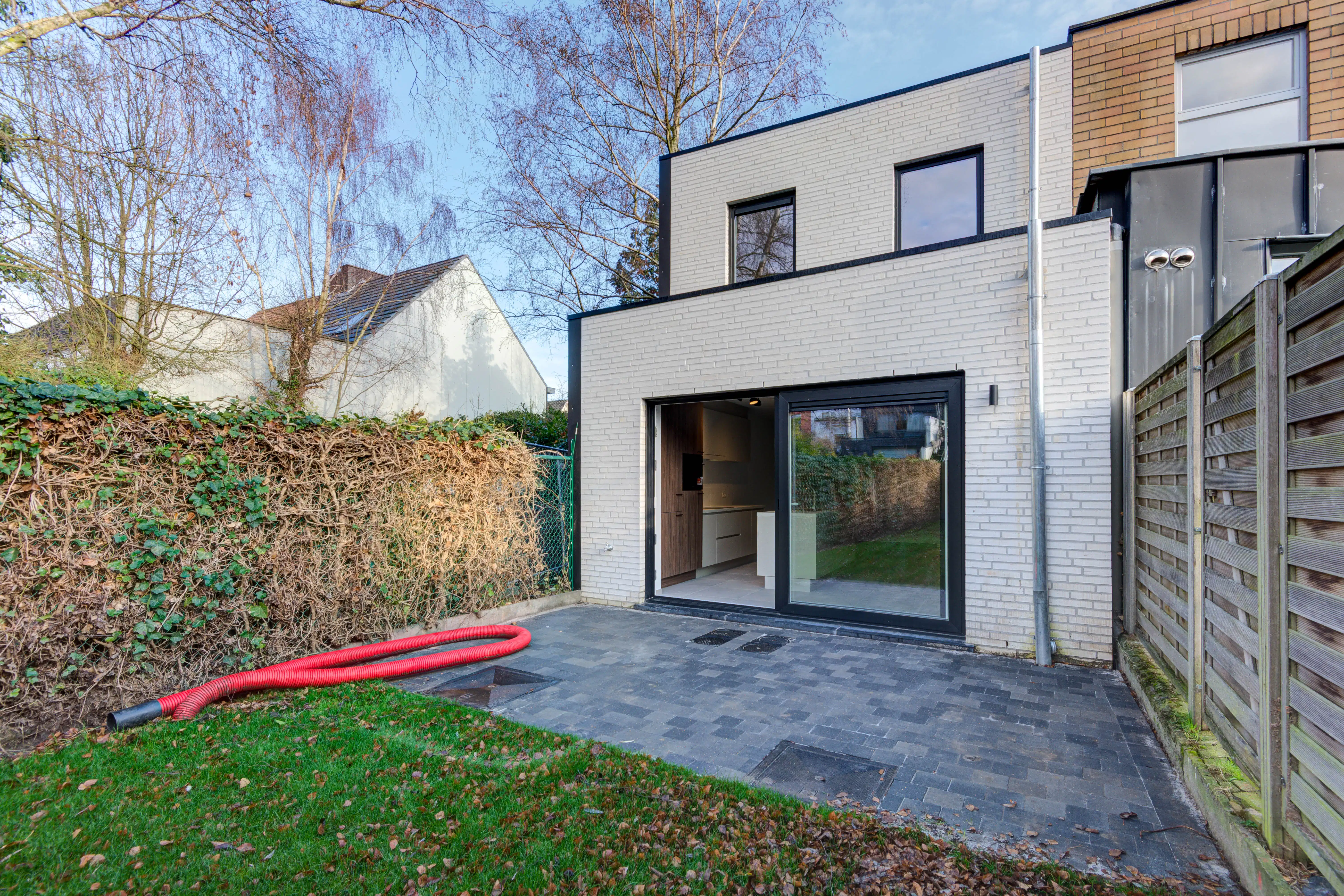 Ruime instapklare eengezinswoning zoekt toffe huurders foto 8