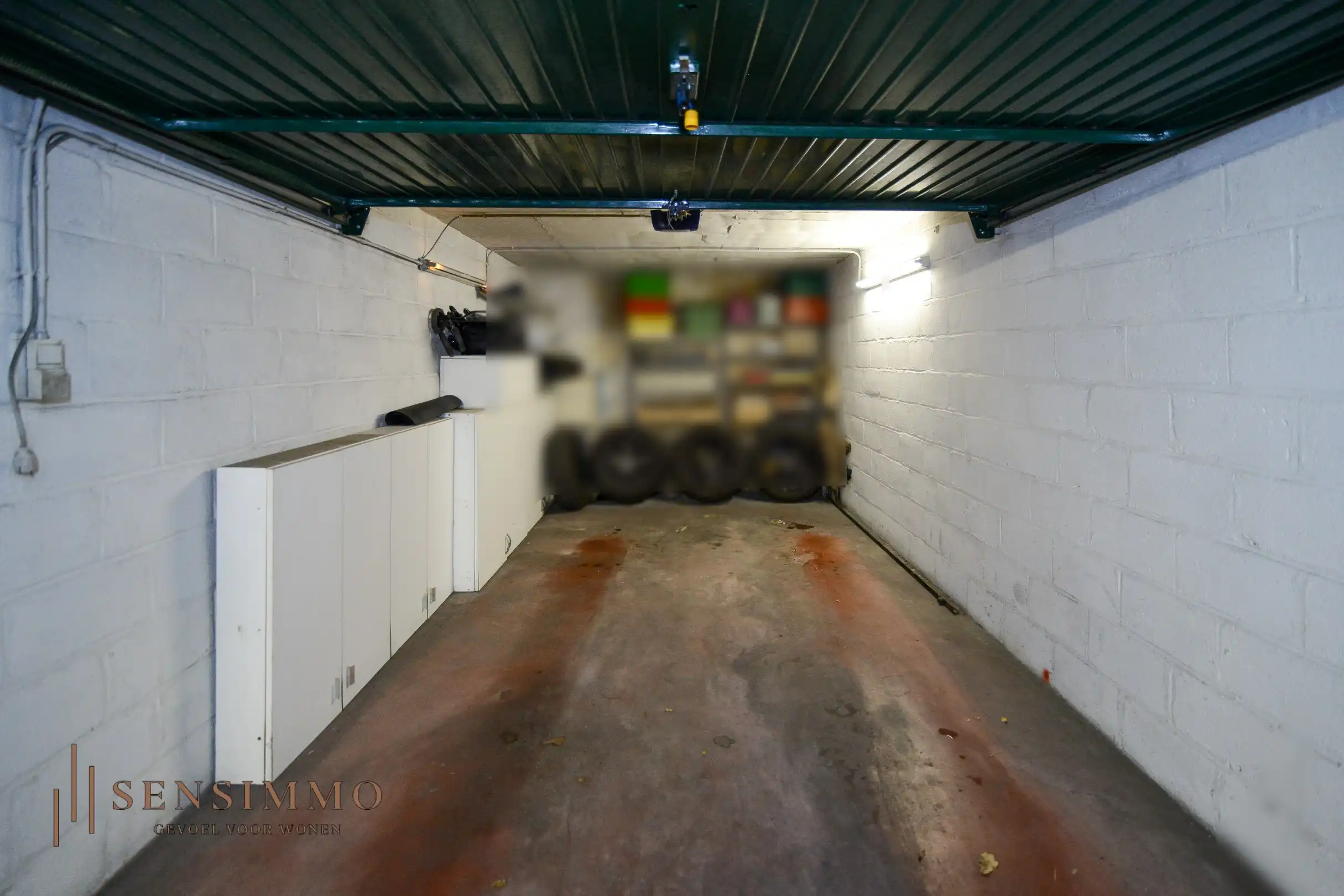 Lichtrijk en ruim 4 slaapkamer appartement met parking vlakbij Genk centrum! foto 20