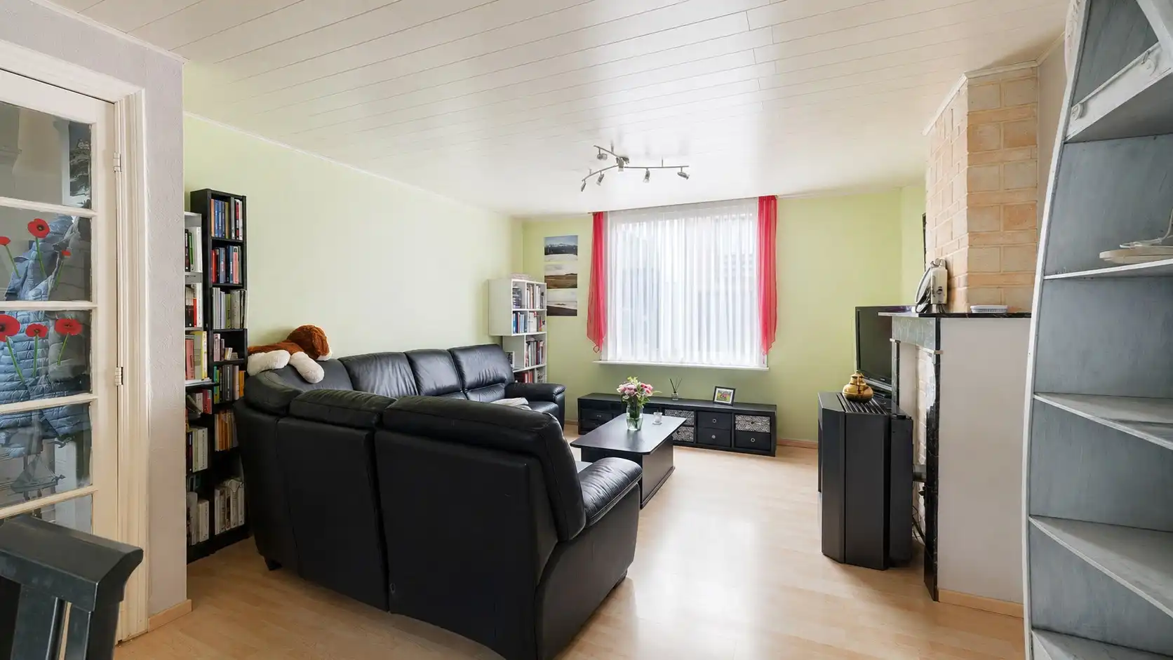 Woning met zonnige tuin en 4 slaapkamers te Knokke foto 3