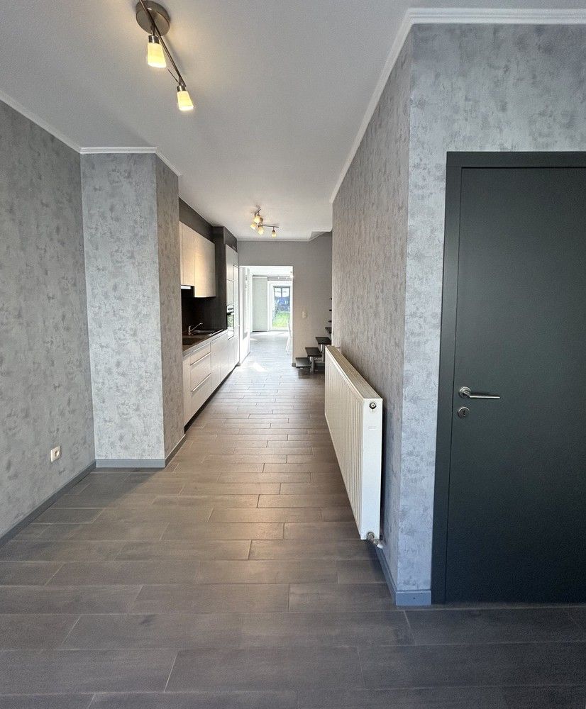 Volledig gerenoveerde, energiezuinige rijwoning foto 5