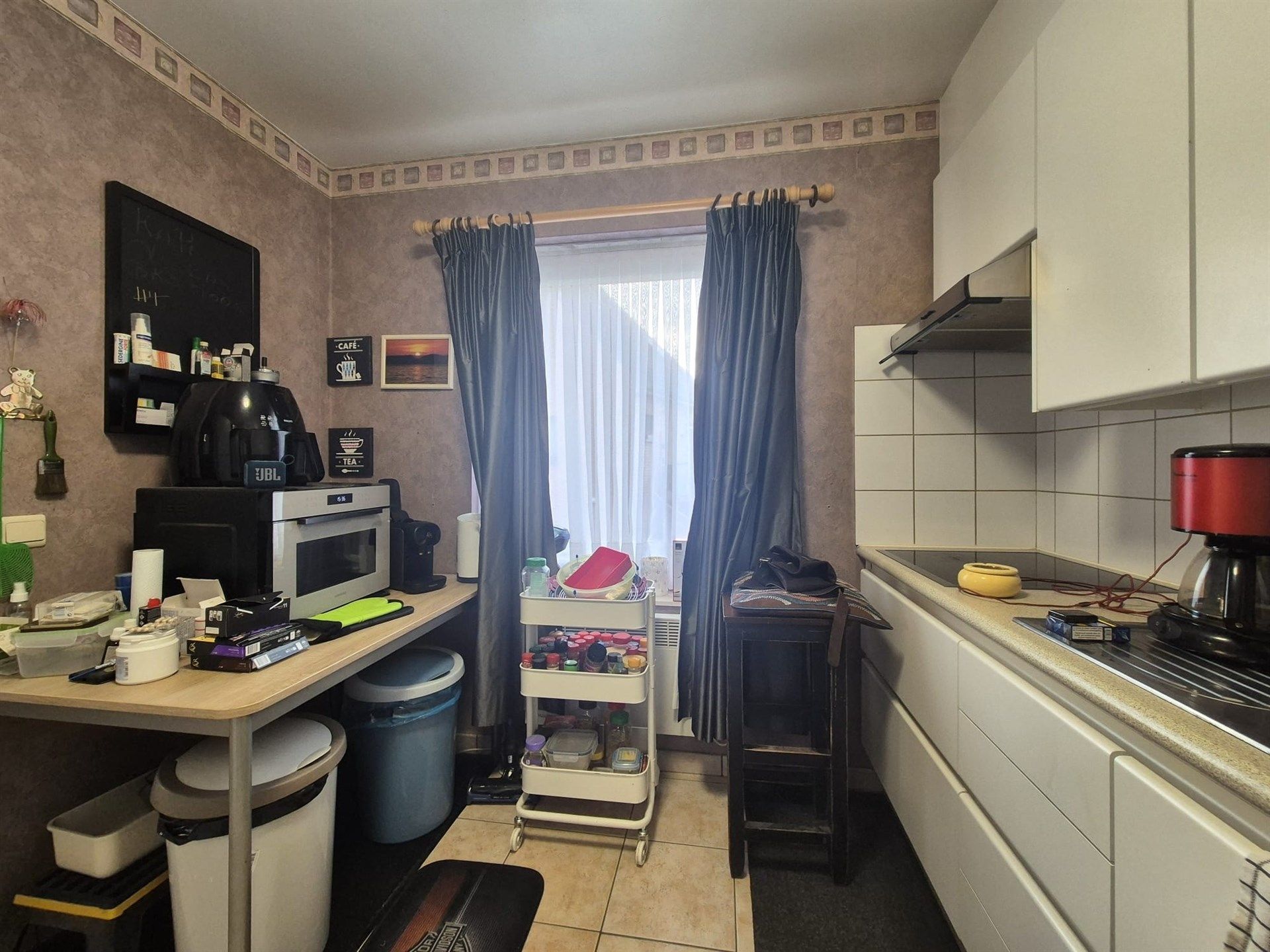 Ruim appartement met garage gelegen op het eerste verdiep vlakbij de Warande. foto 10