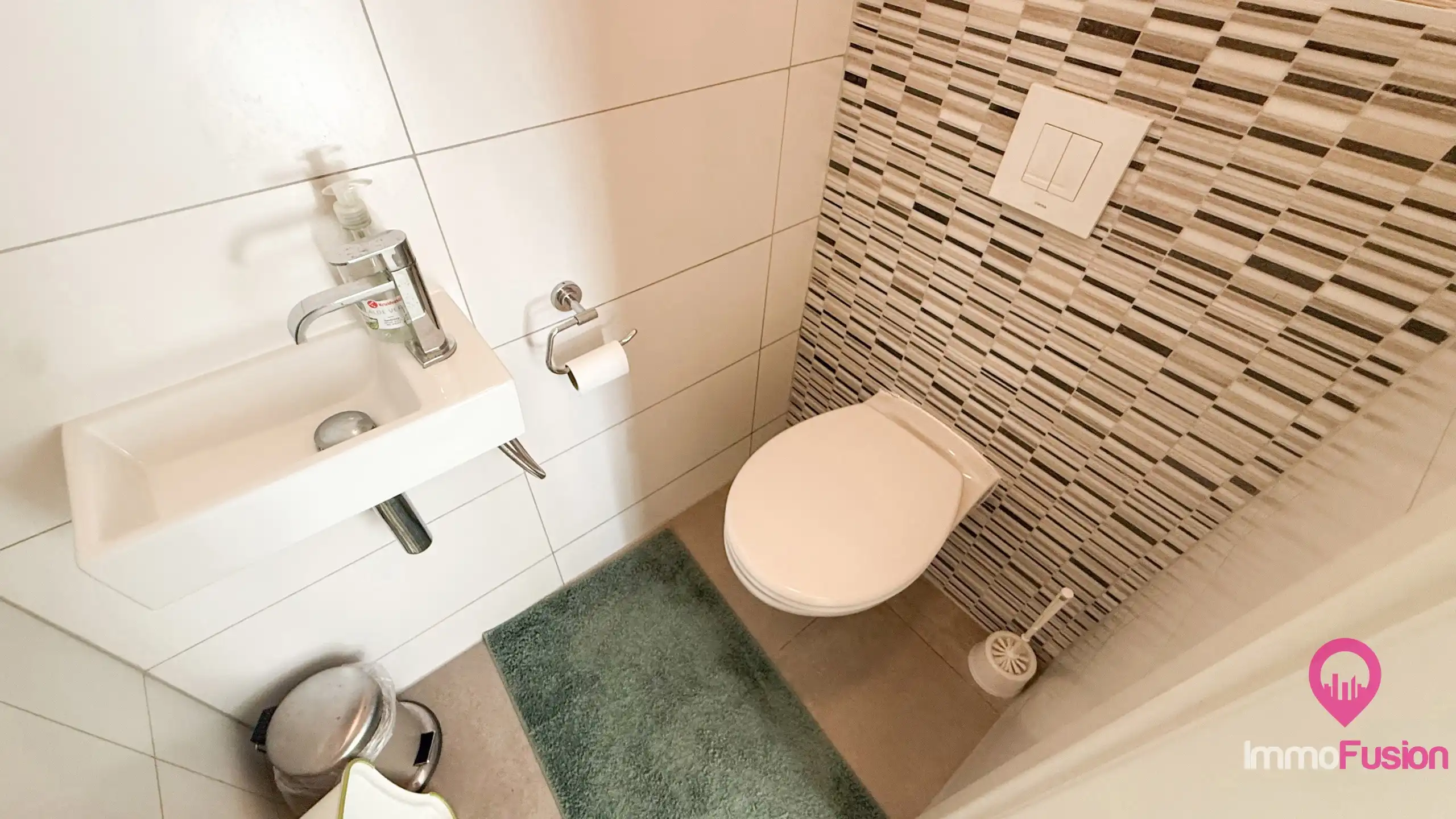 Recente instapklare BEN-woning met 4 slpks en mooie tuin! foto 18