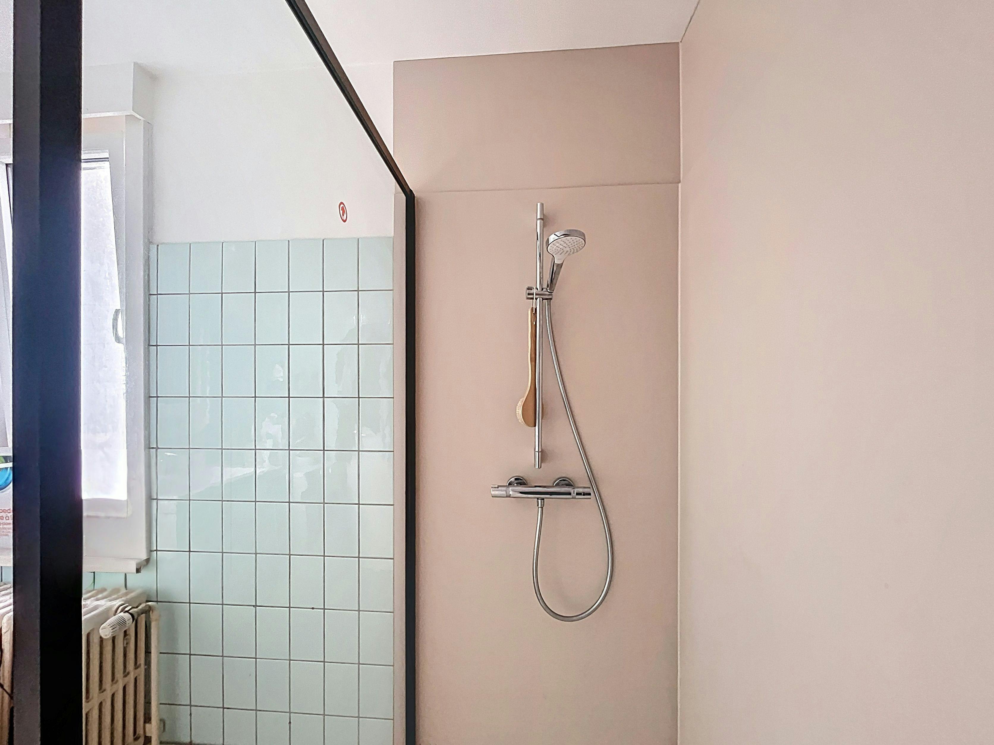 Appartement met 2 slaapkamers en garage te koop in Waarschoot foto 11