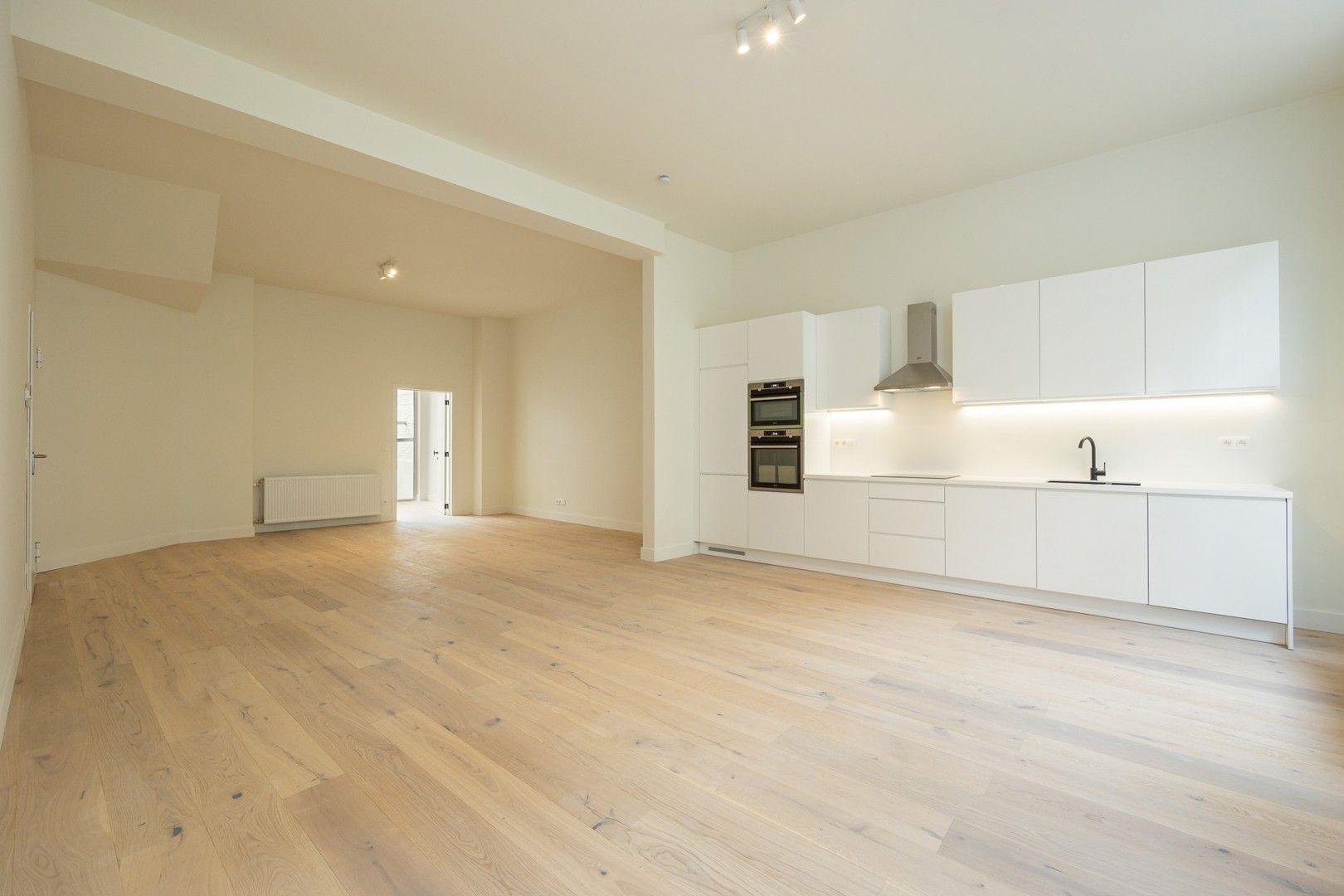 APPARTEMENT MET TUIN foto 6