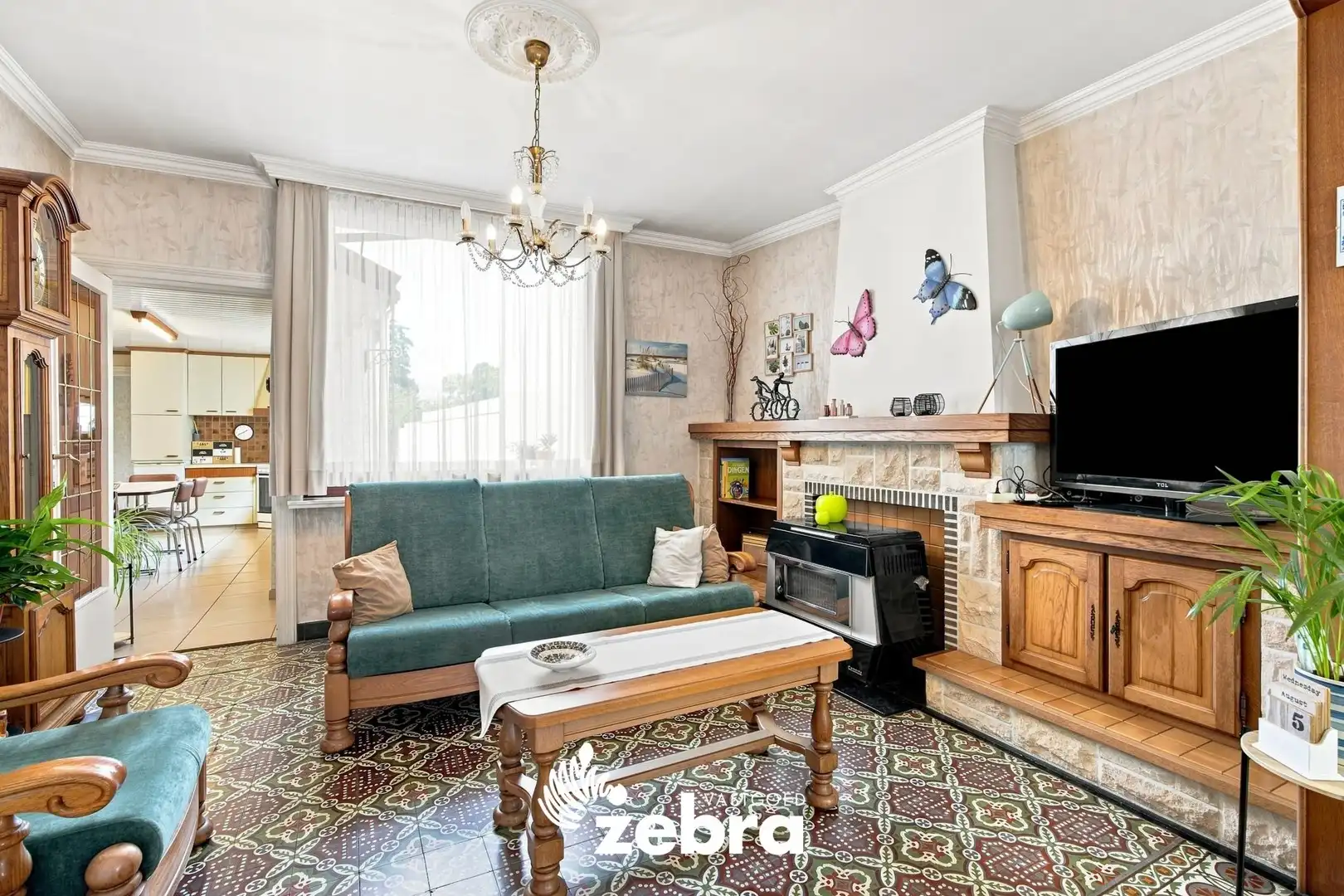 Te renoveren woning met 3 slaapkamers, ruime zolder en tuin in Tielt! foto 5