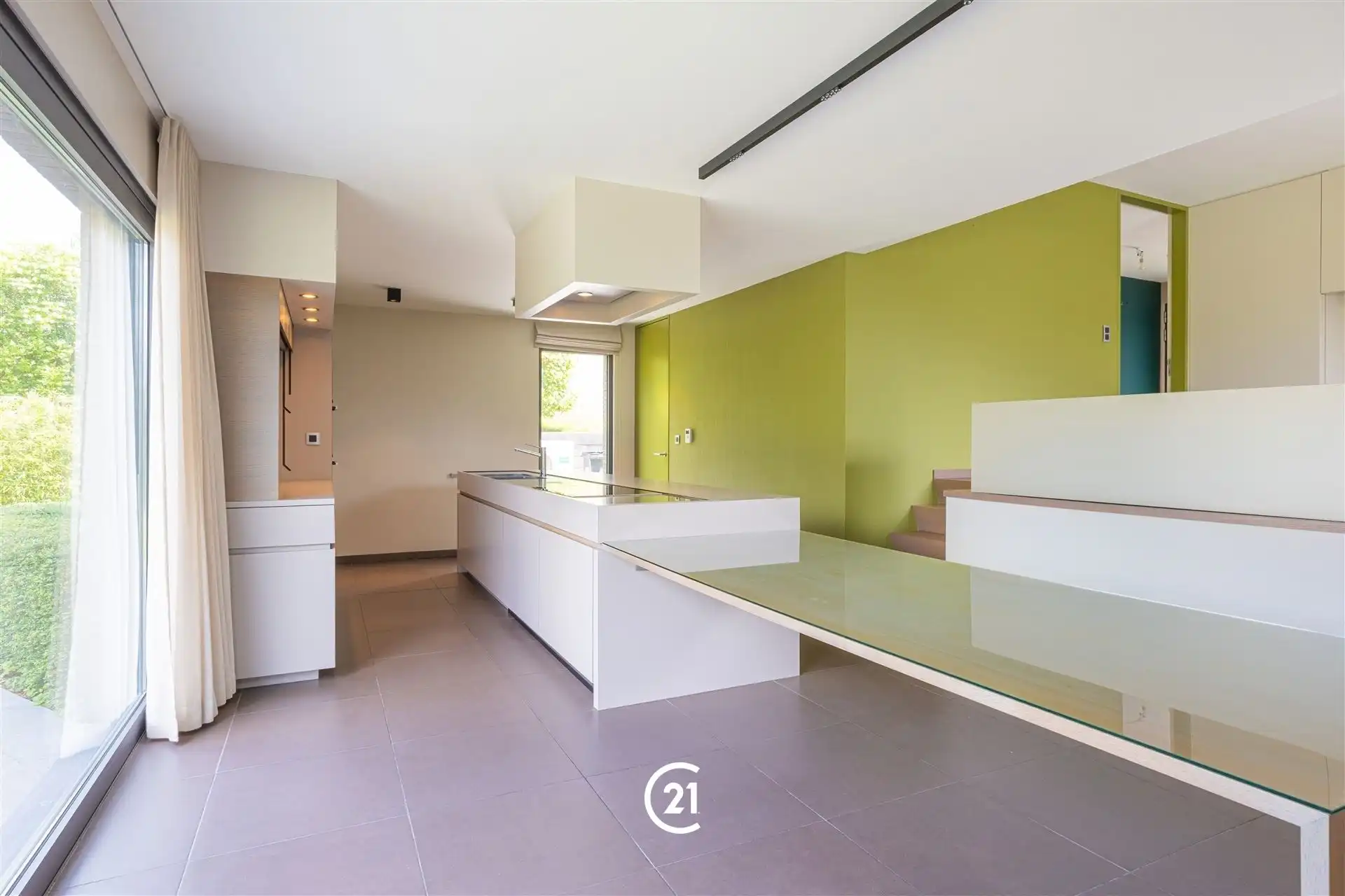 Modern wonen in een rustige, groene omgeving foto 3
