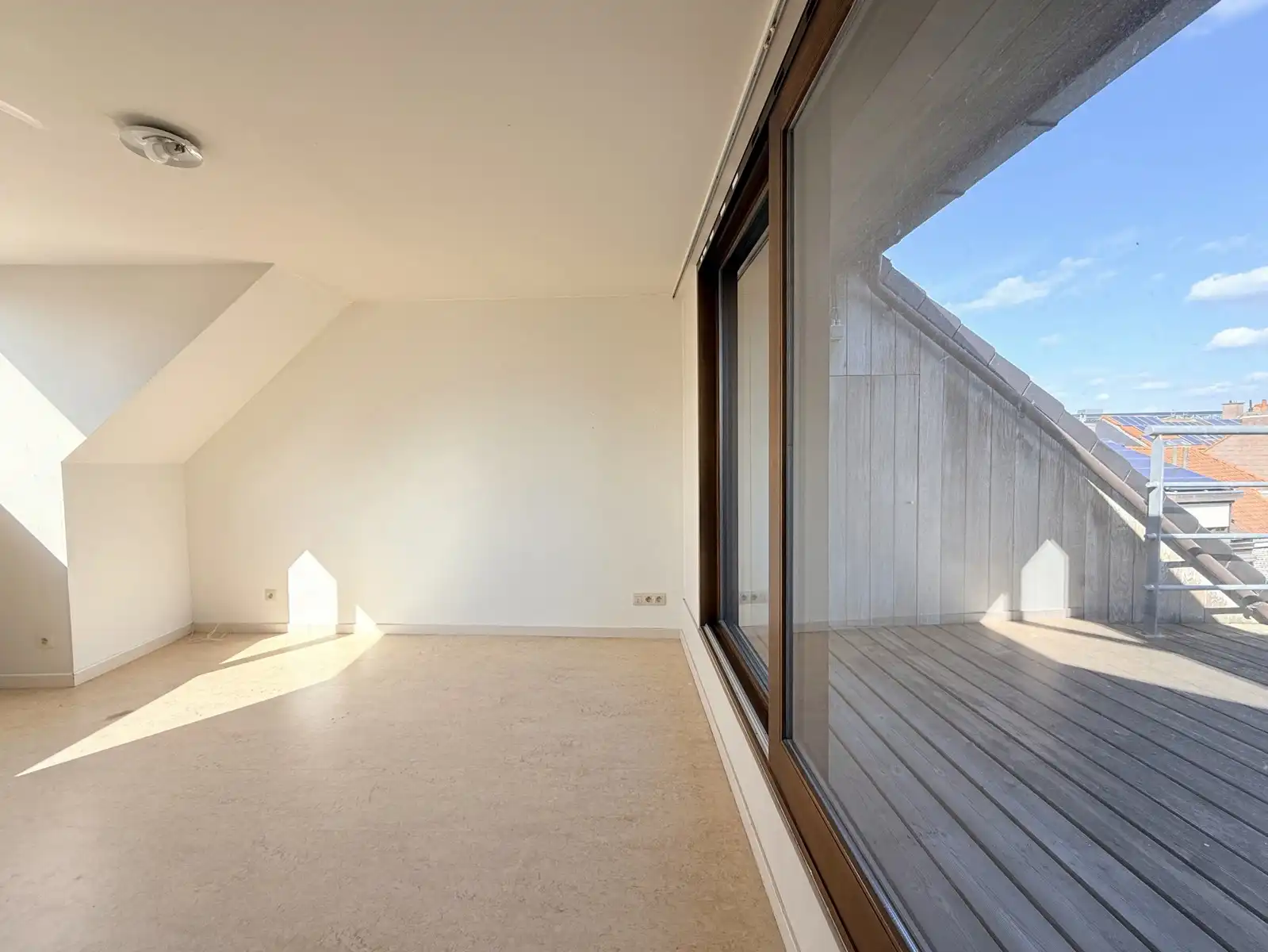 Appartement te huur foto 10
