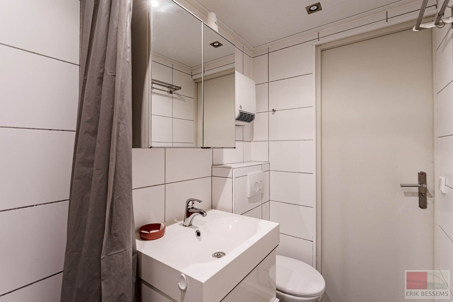 Ontsnap aan de drukte en geniet van deze charmante vakantiewoning foto 12