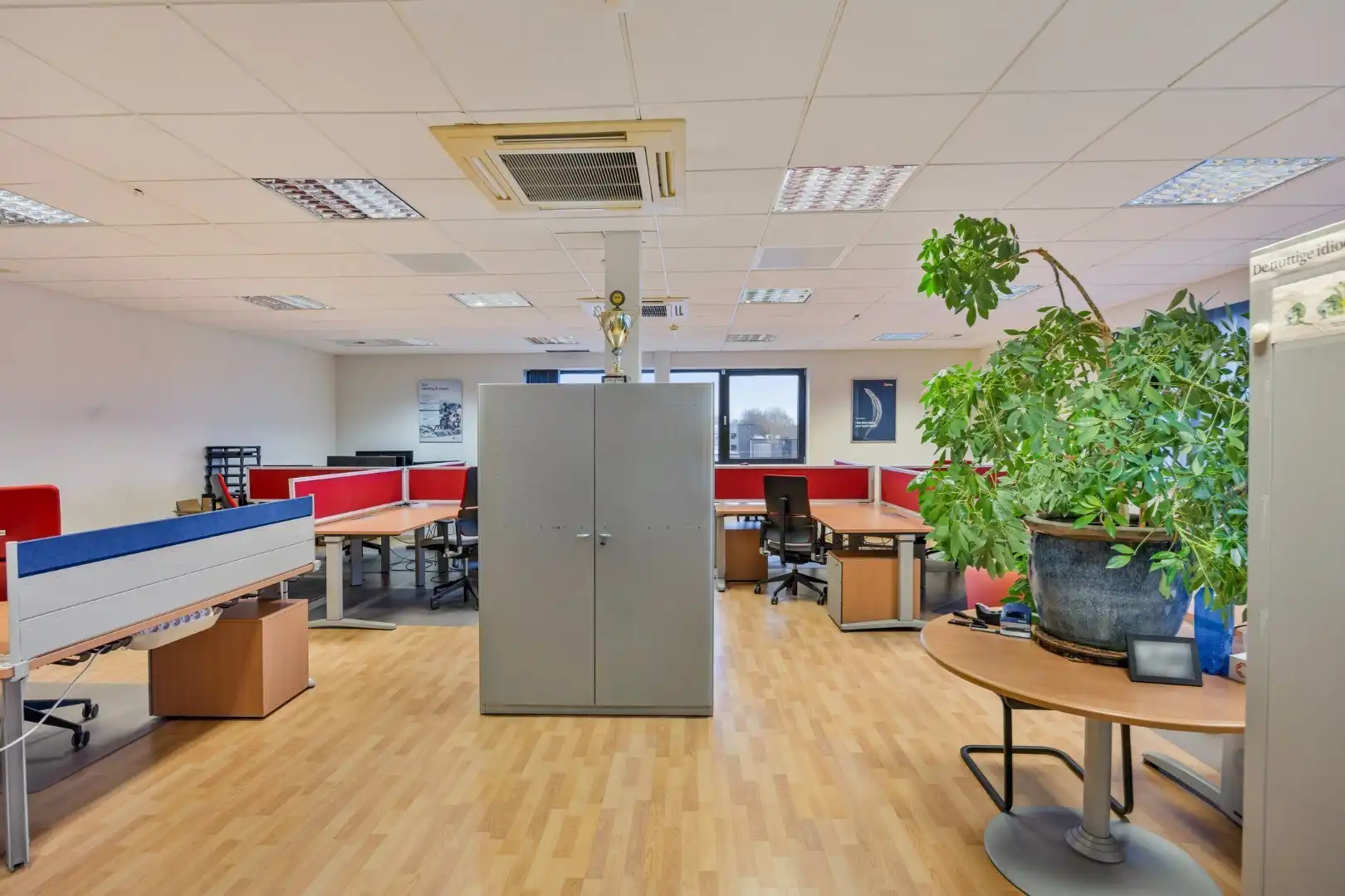 Kantoor te koop in het industriepark te Haasrode/Heverlee met 14 parkings - opp. 626 m² - verkoop van aandelen foto 9