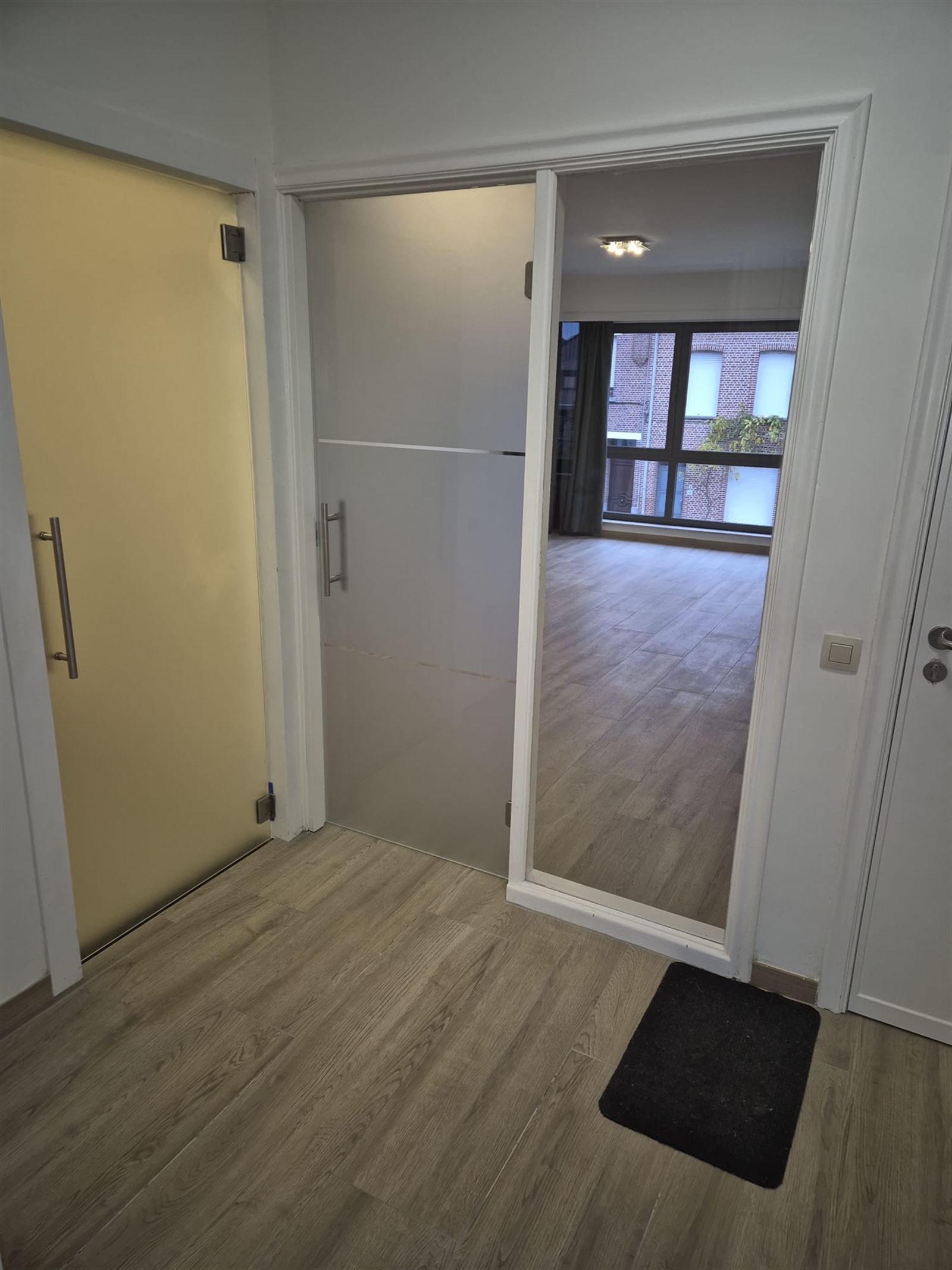 2-slpk appartement met terras en fietsenberging foto 11