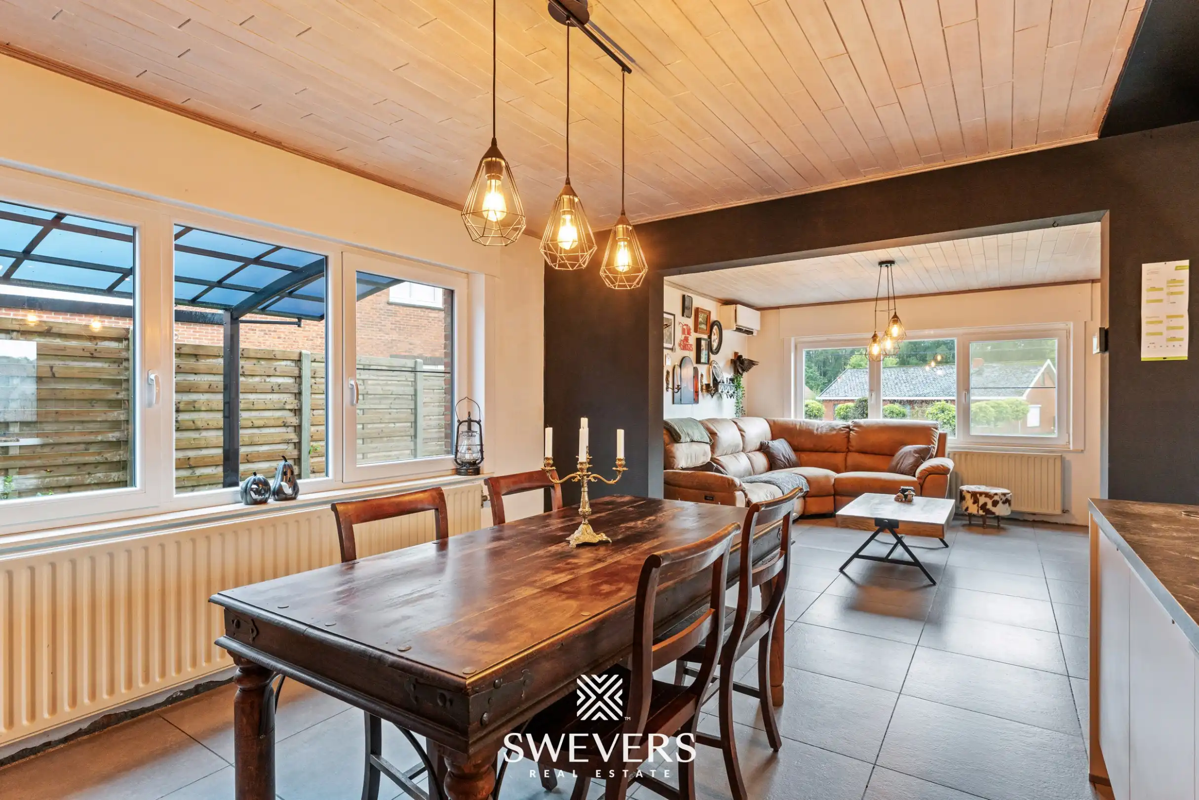 Authentieke, gerenoveerde woning met 3 slaapkamers in Paal foto 5