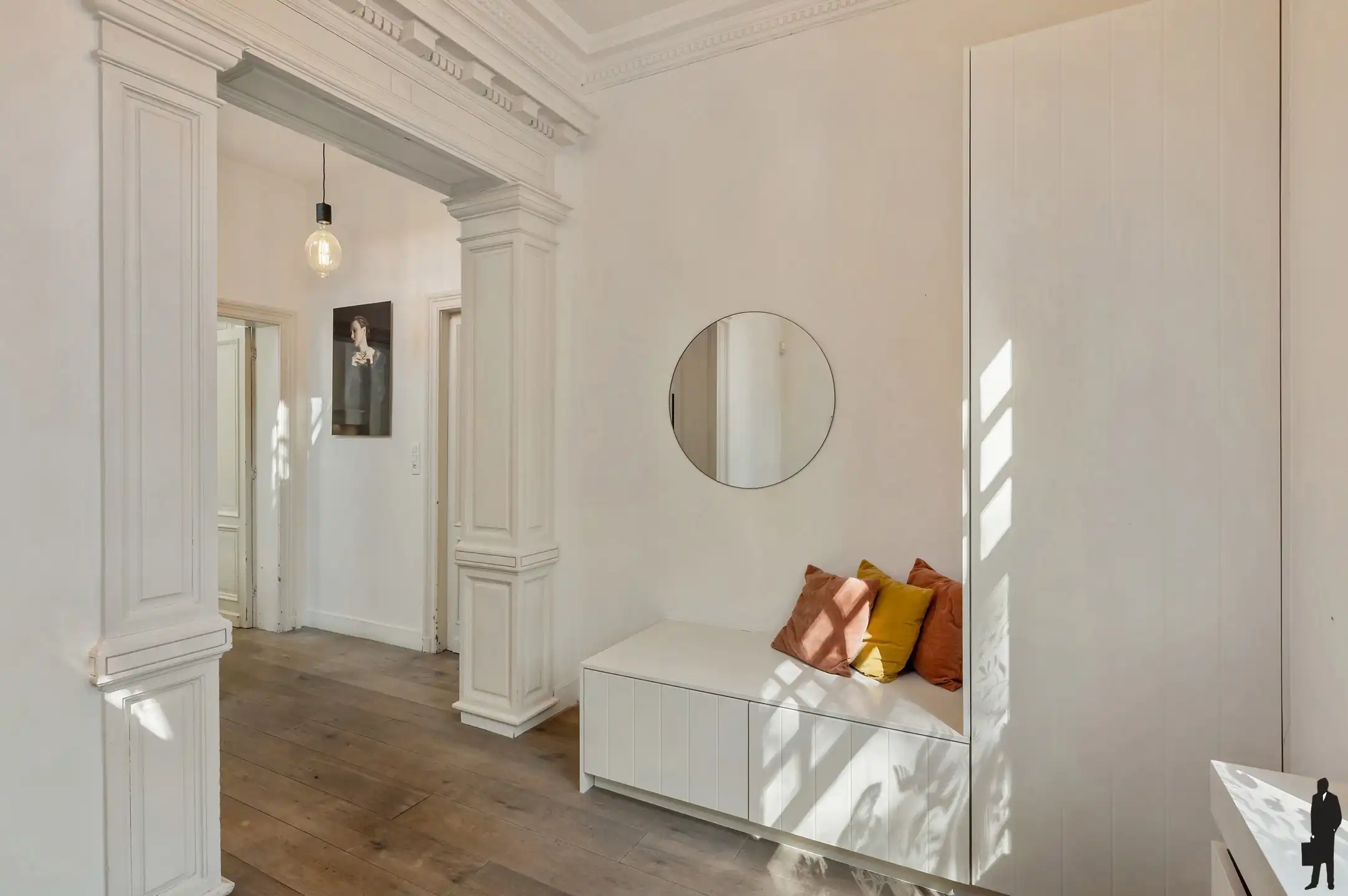 Statige karaktervilla met iconische toren en exclusief tuinpaviljoen foto 4