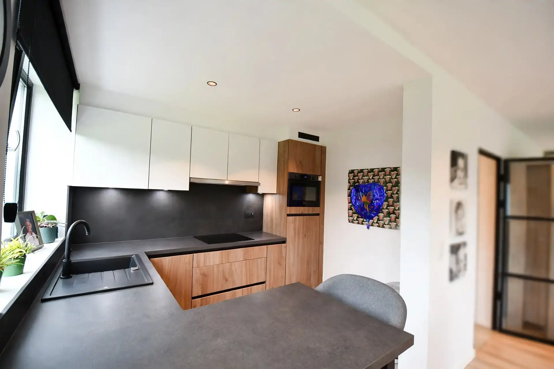 2-slaapkamerappartement met privatieve tuin in Sint-Niklaas foto 2