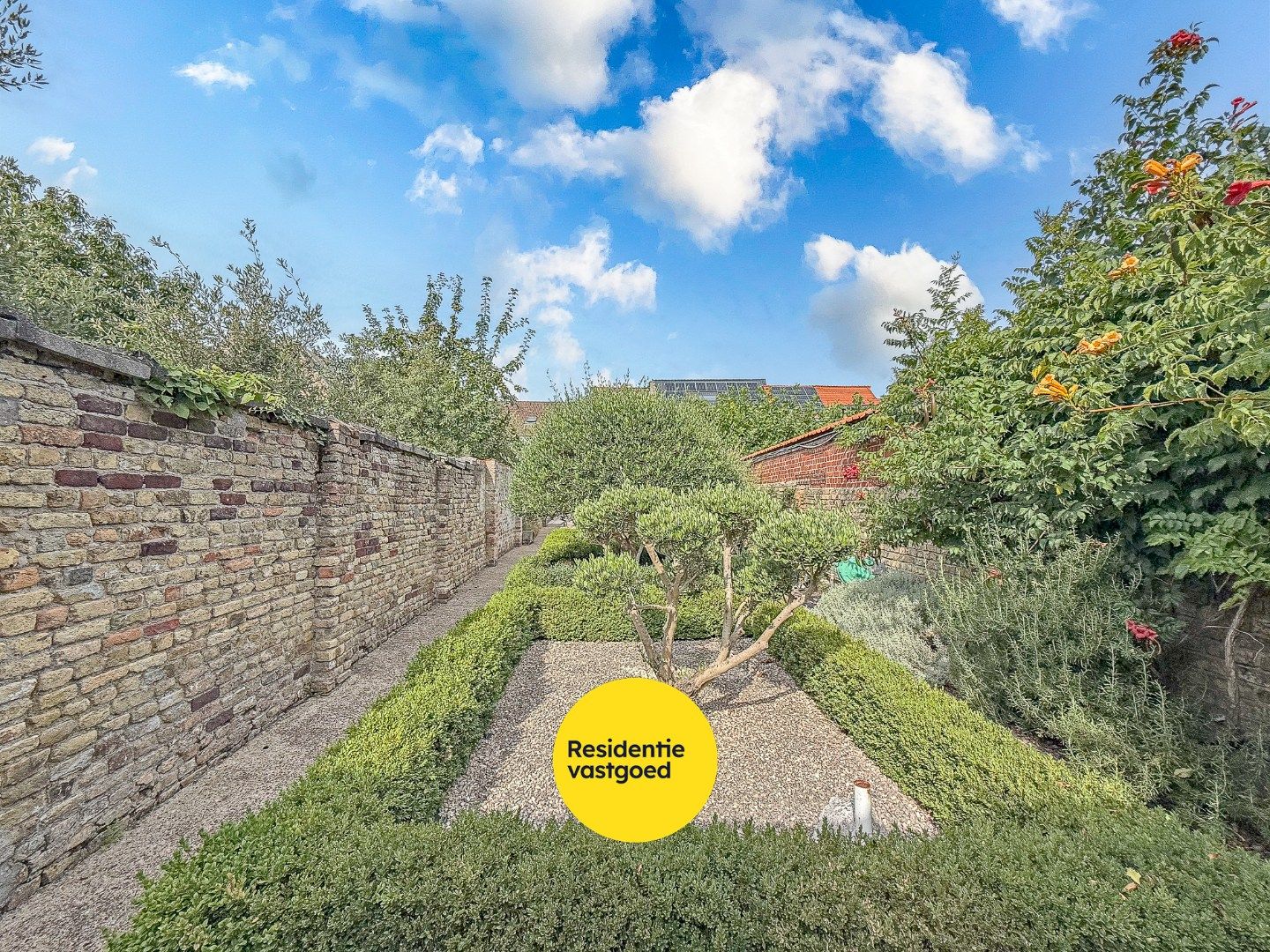 Prachtig herehuis met woonst en handelsruimte te Nieuwpoort-Stad op een zeer commerciële ligging in de Marktstraat op 400 m².  foto 17