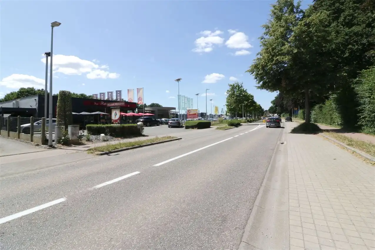 Appartement, 2 slpk, autostaanplaats in carport foto 27