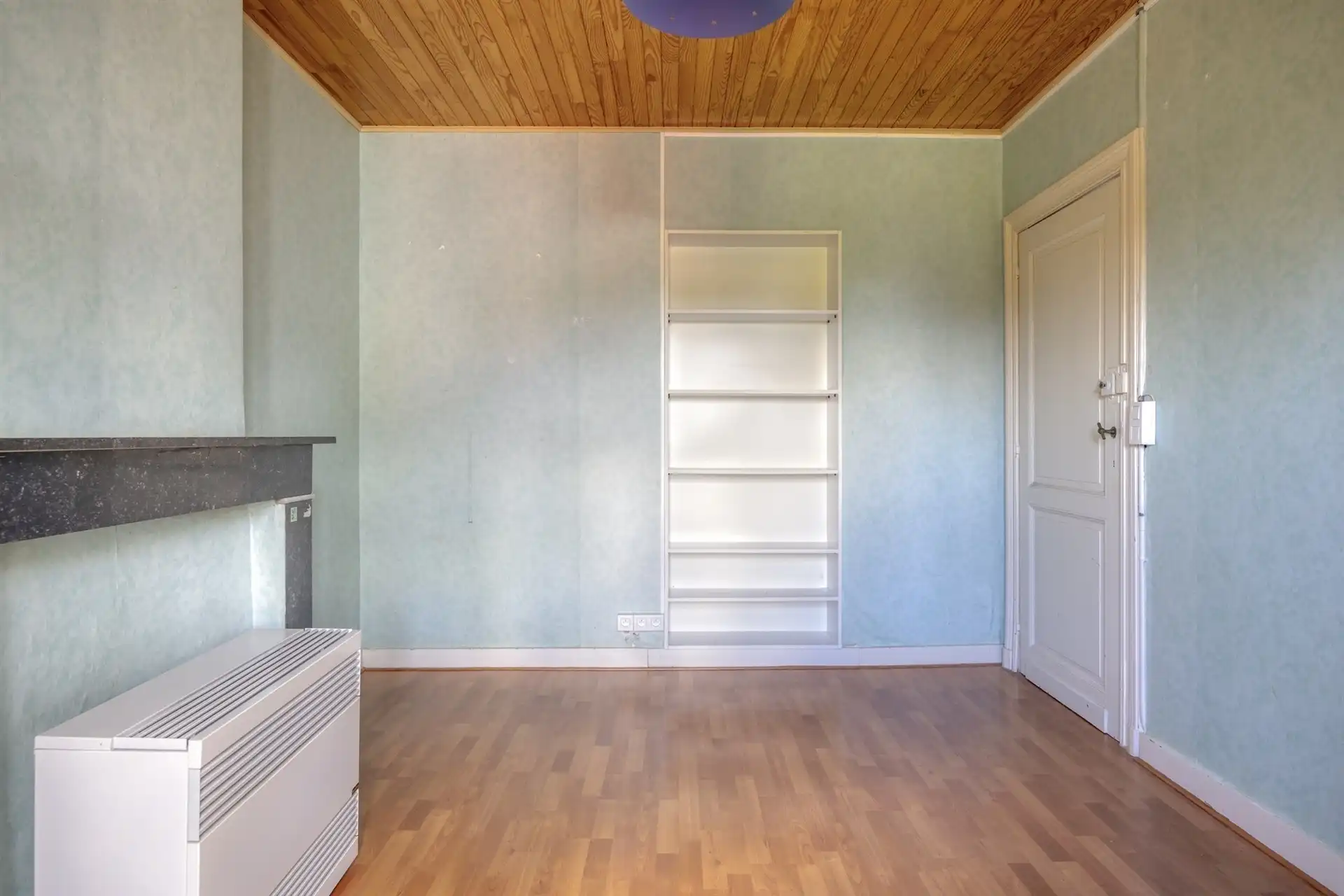 Te renoveren woning met 4 kamers foto 9