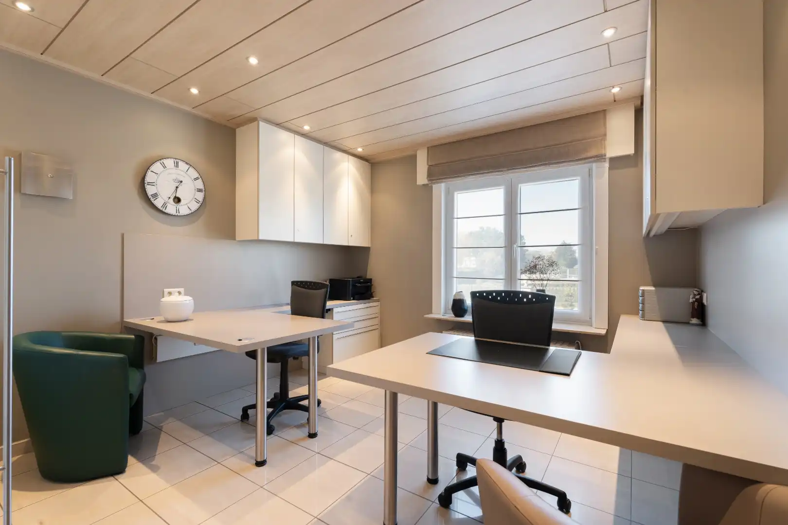 Statige villa gelegen in een rustige wijk in Oostduinkerke foto 9