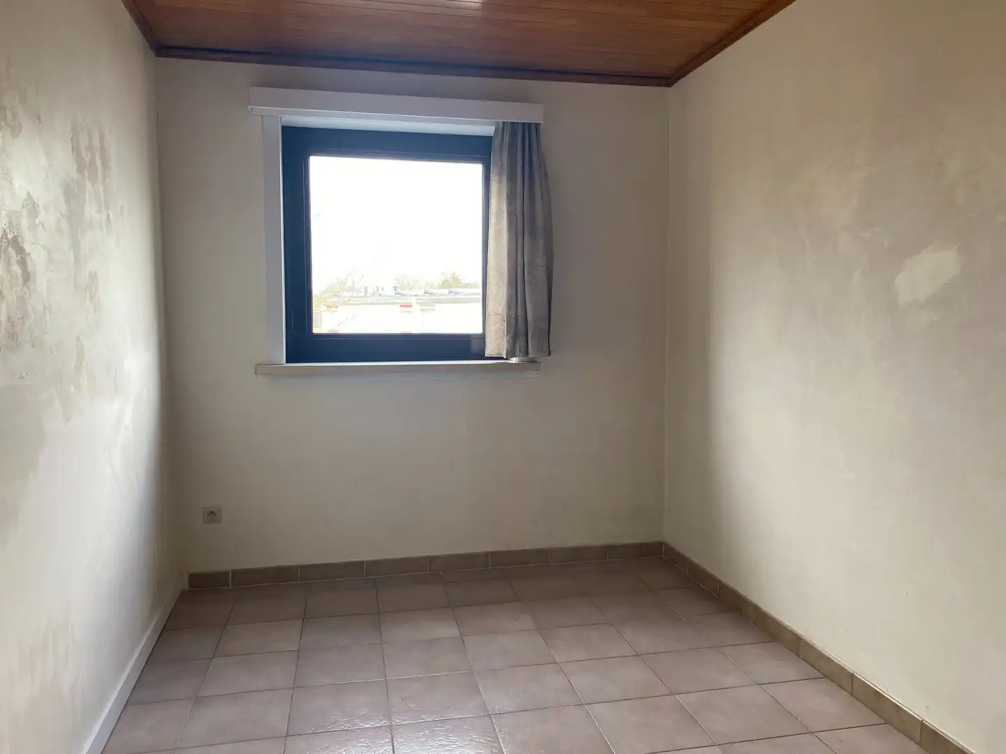 Charmante rijwoning met 2 slpk en koer foto 7