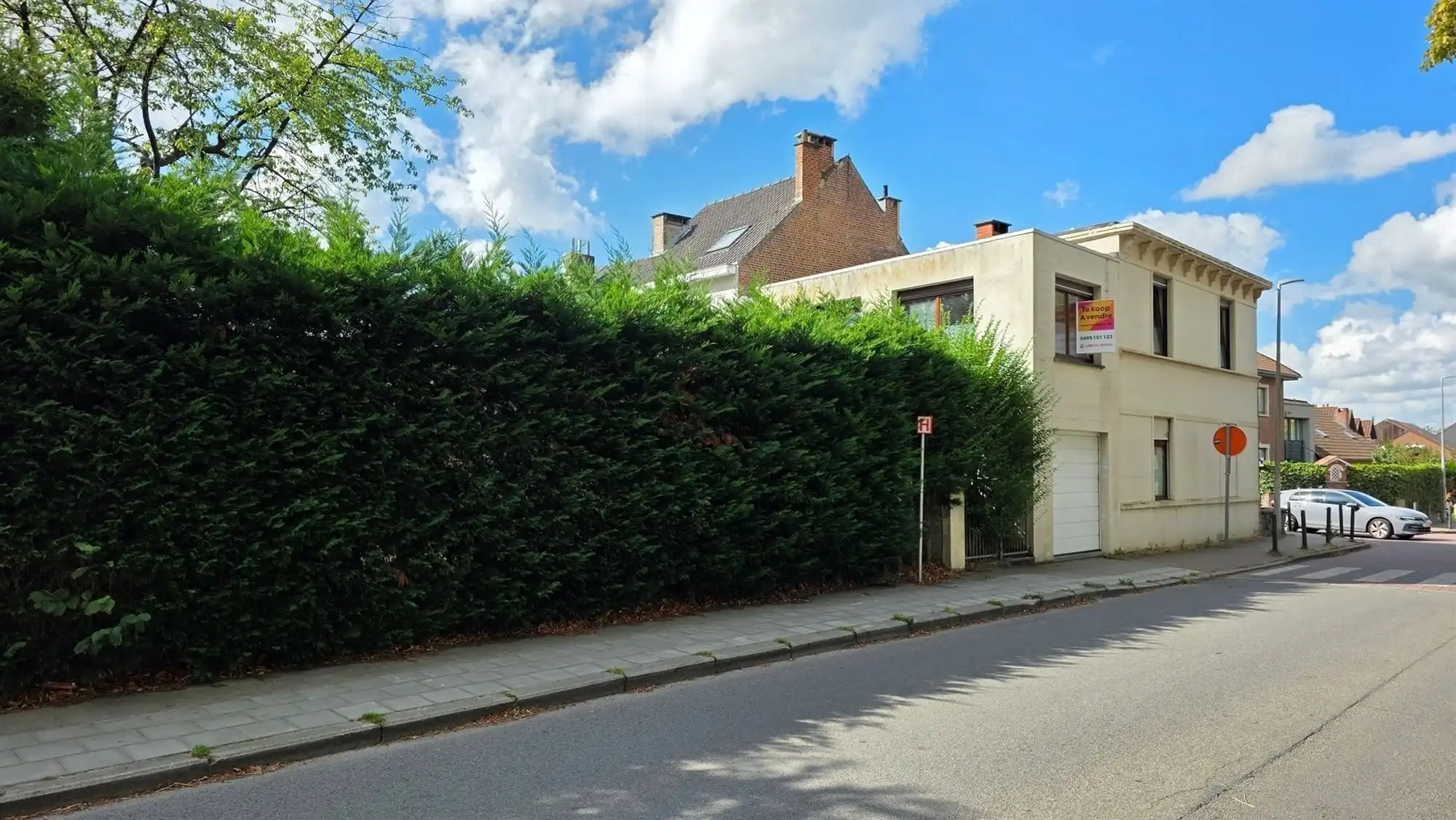 Aangename 3-gevel woning met tuin foto 24