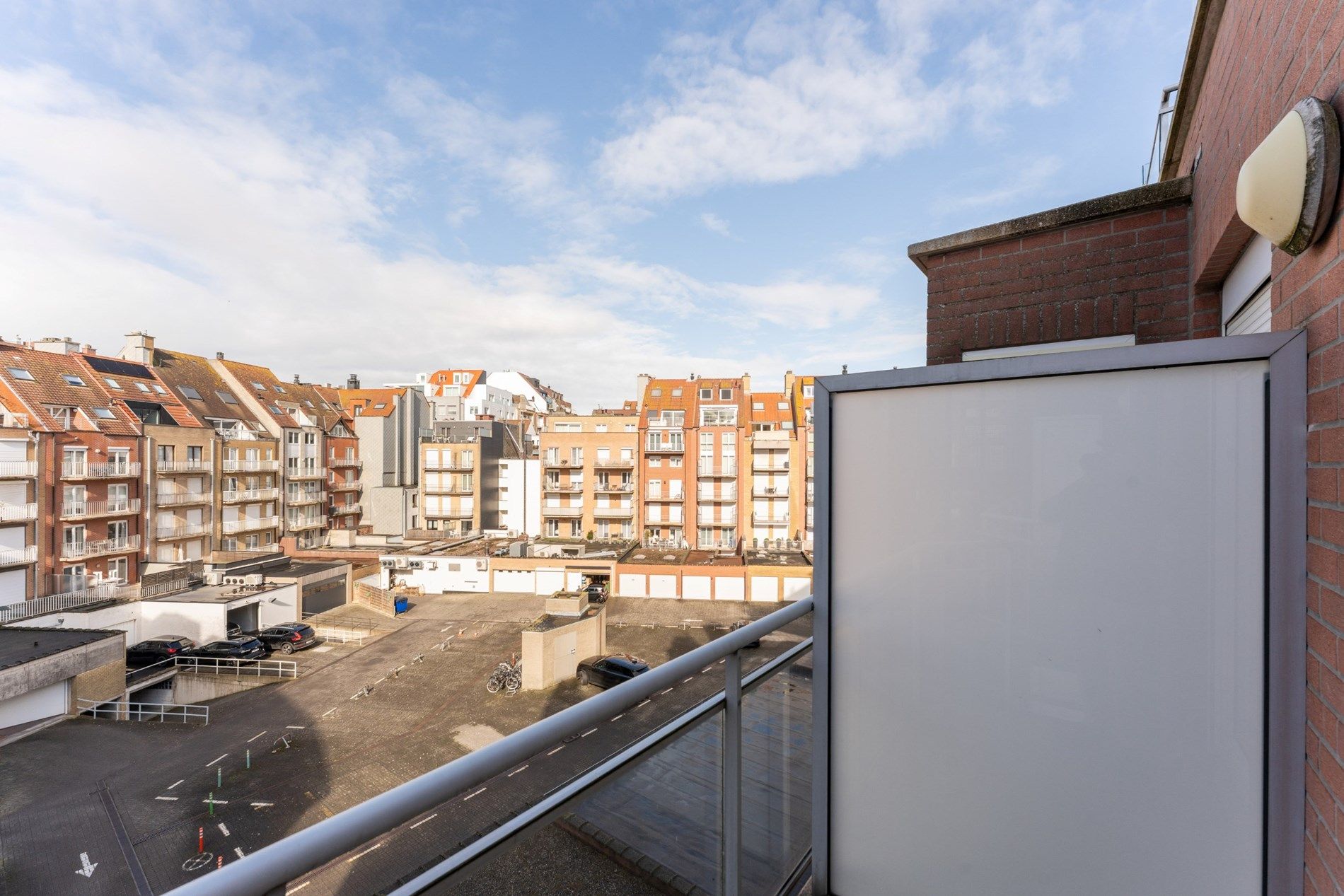 Instapklaar appartement vlakbij de Zeedijk te Knokke foto 10