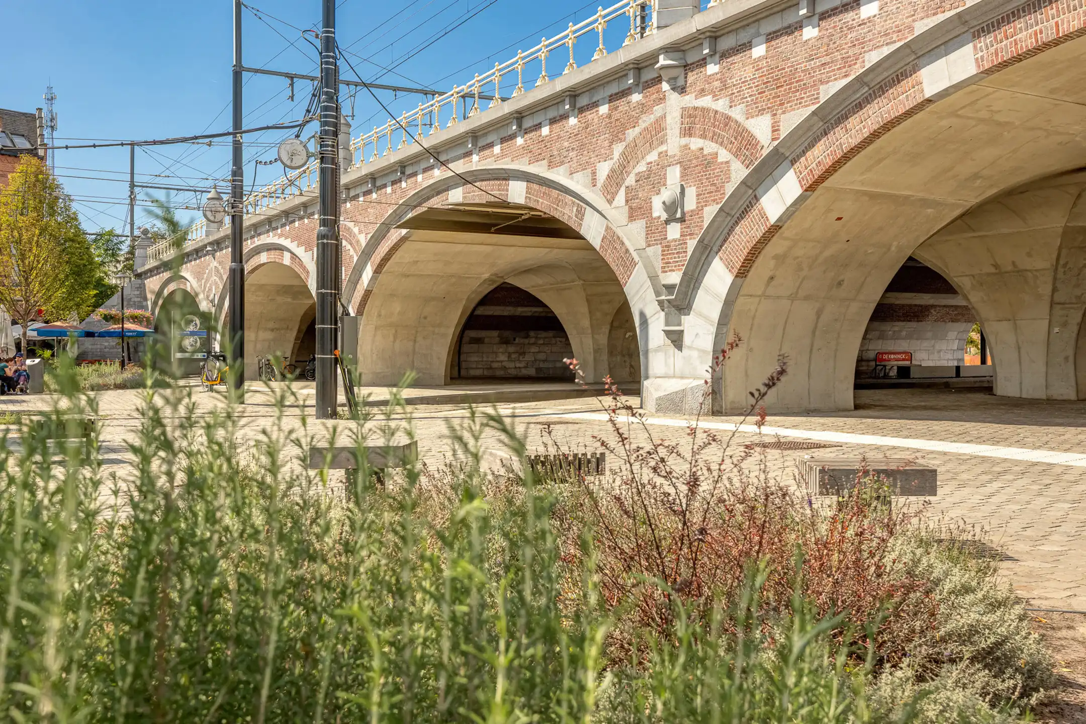 ANTWERPEN ZURENBORG - Opbrengsteigendom met 3 appartementen foto 7