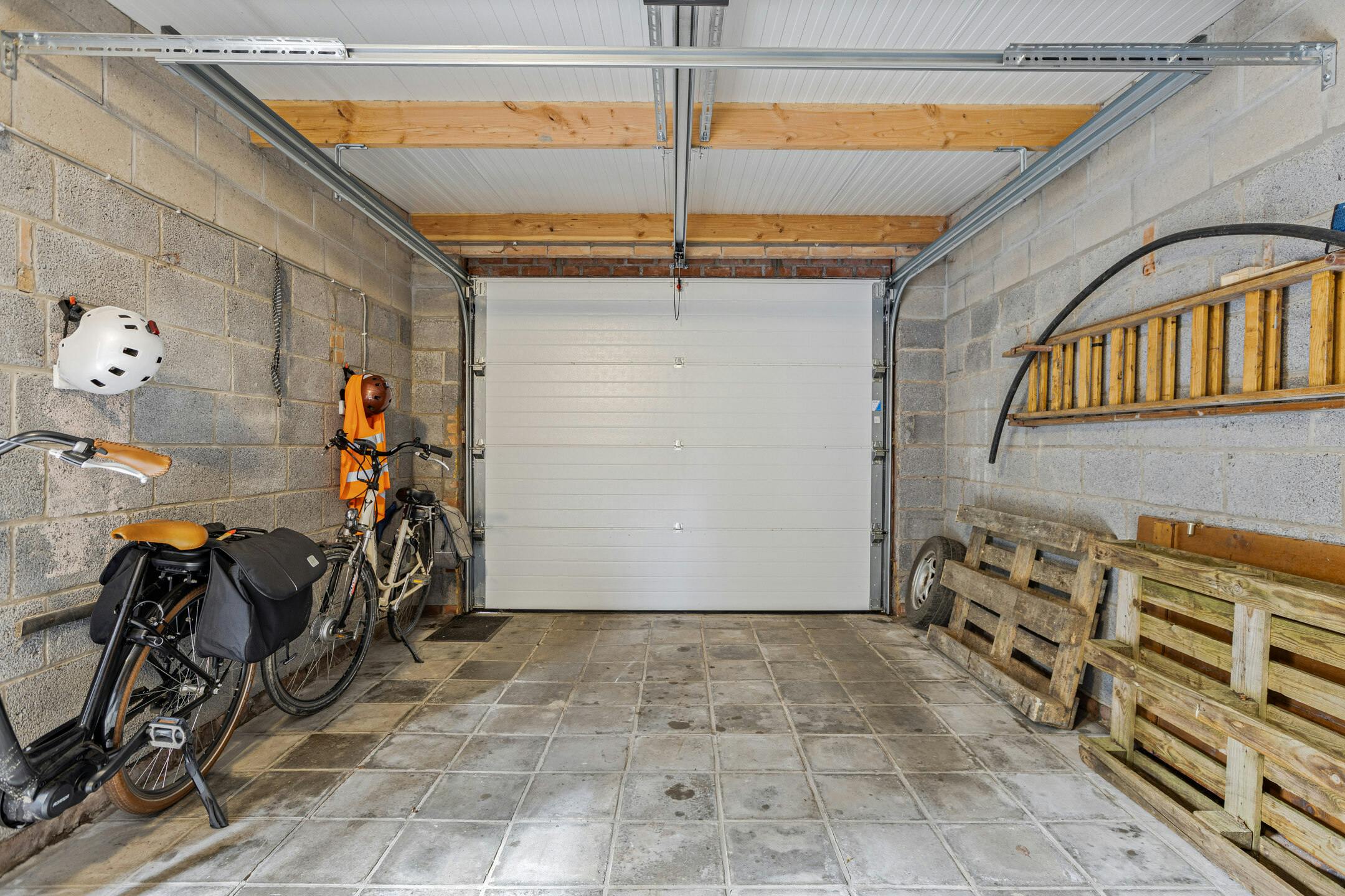 Huis te koop in Vlamertinge met tuin, garage en 3 kamers foto 32