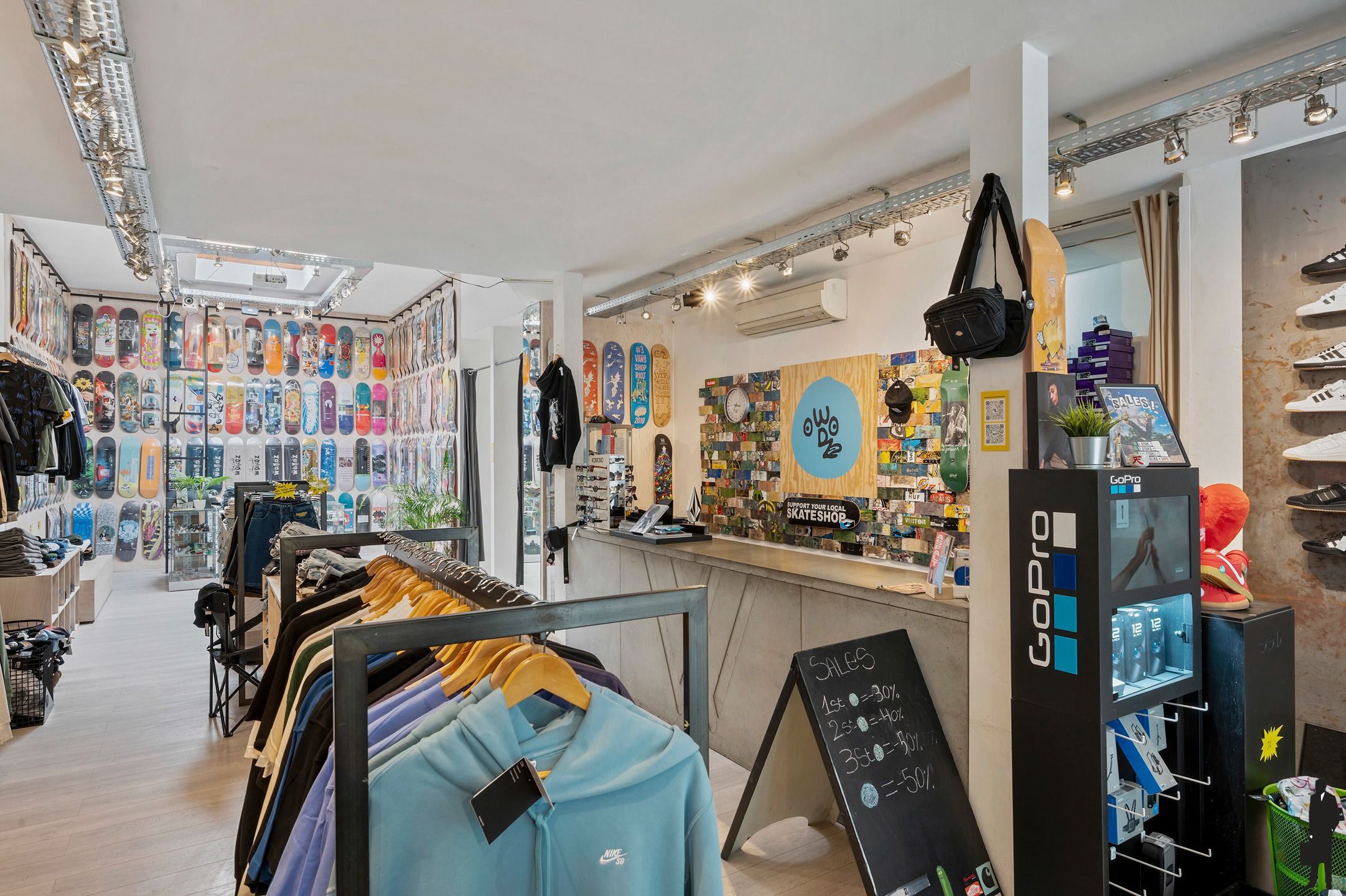 Handelspand van 140m² op toplocatie  foto 4