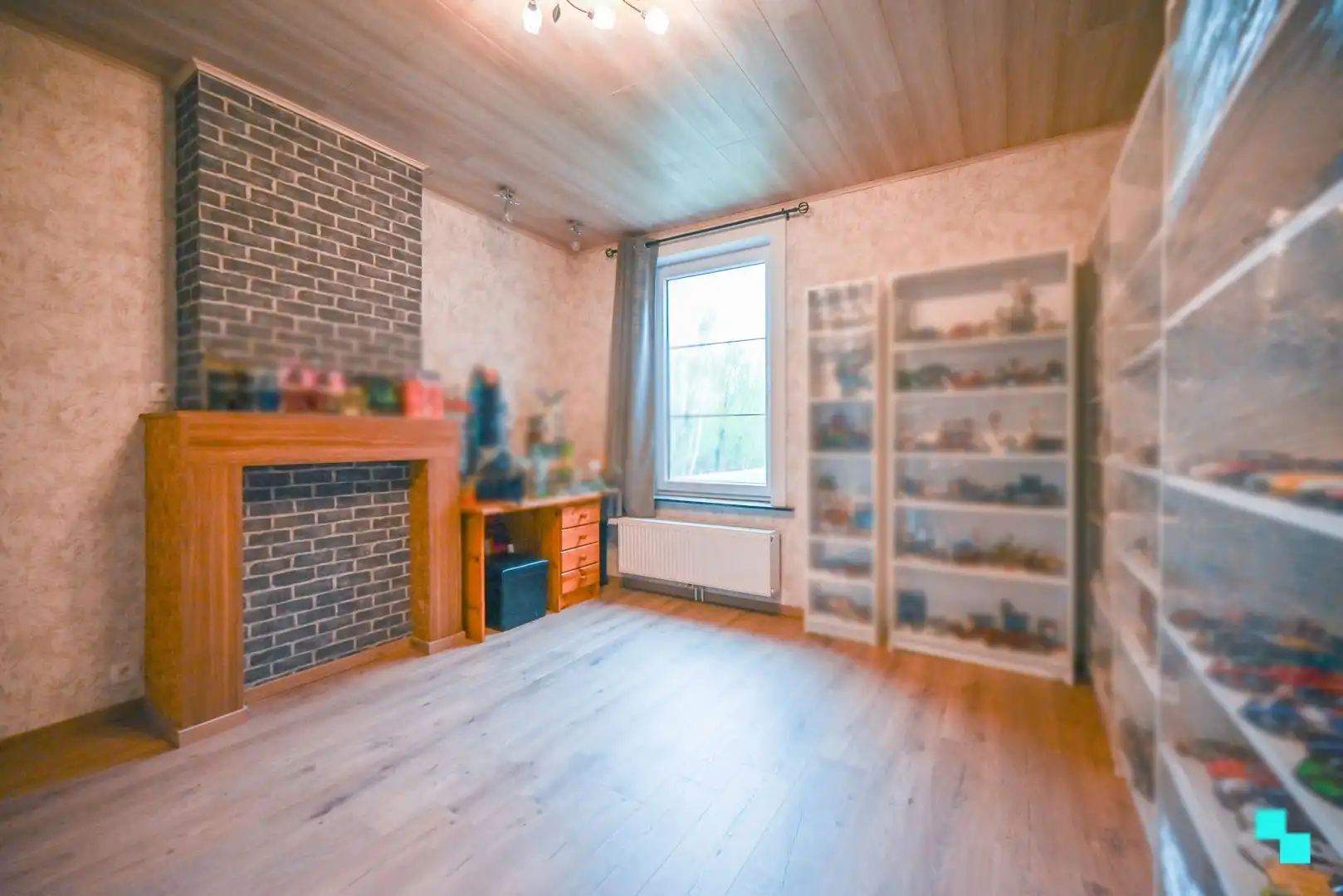 Ruime eengezinswoning met inpandige garage nabij het centrum van Kuurne! foto 23