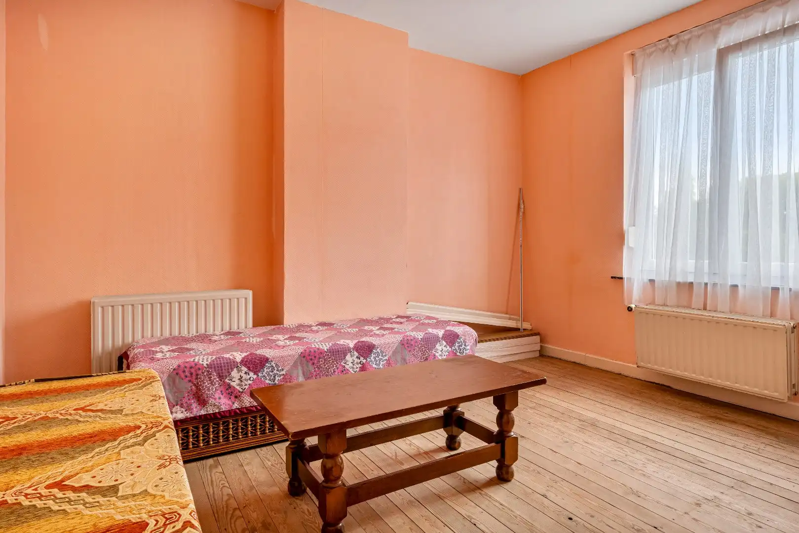 Verzorgde stadswoning met zicht over de Dendervalei foto 12