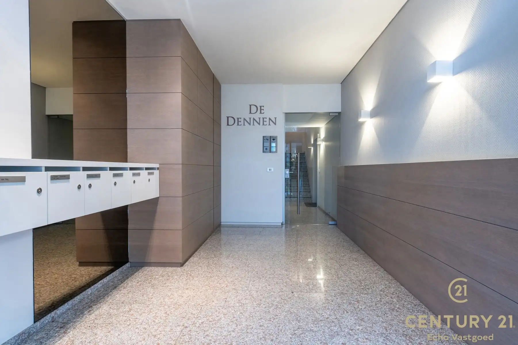 Gelijkvloers appartement in het park Residentie “De Dennen” foto 5