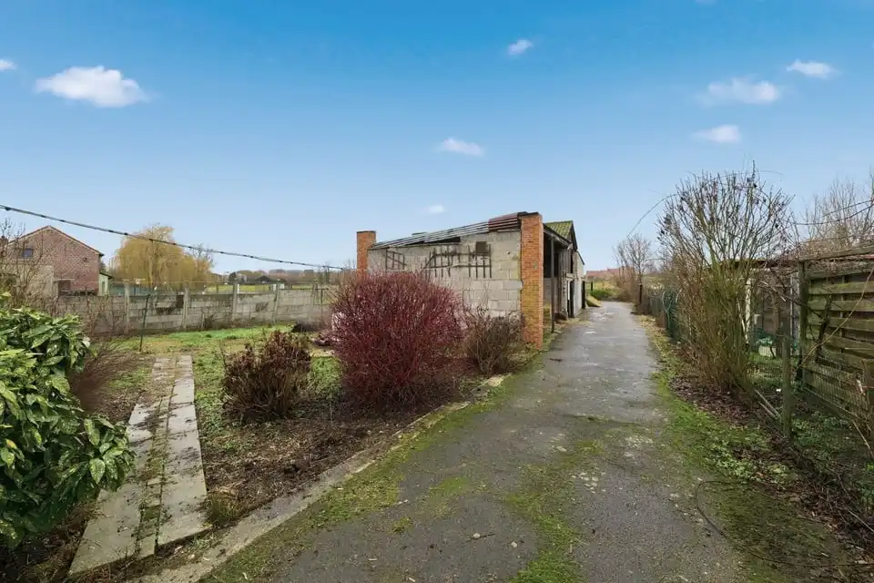 OP TE FRISSEN WOONST MET VEEL POTENTIEEL IN ORSMAAL foto 31